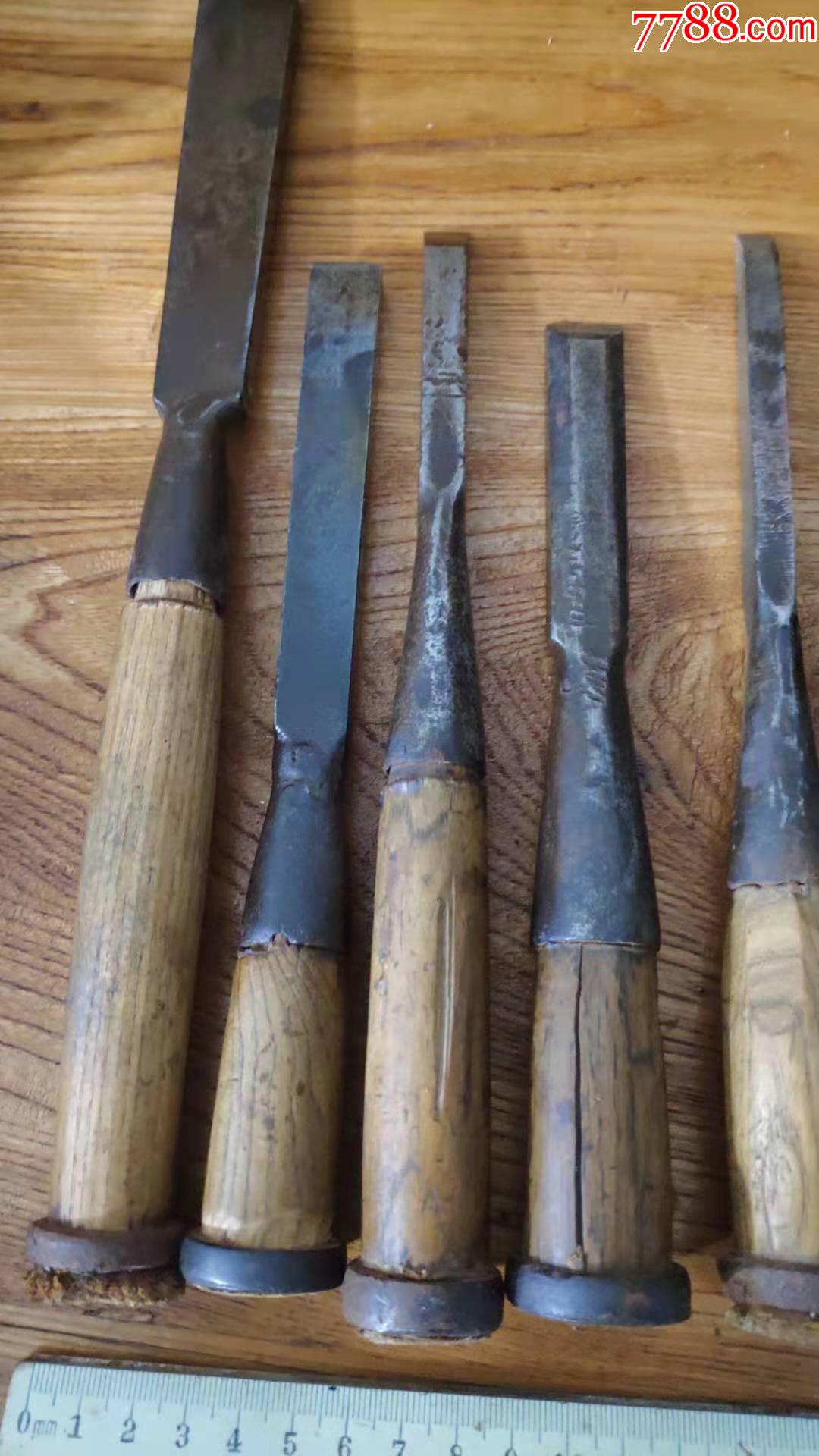 上世纪70-80年代老式老木工凿子一组8只合售.