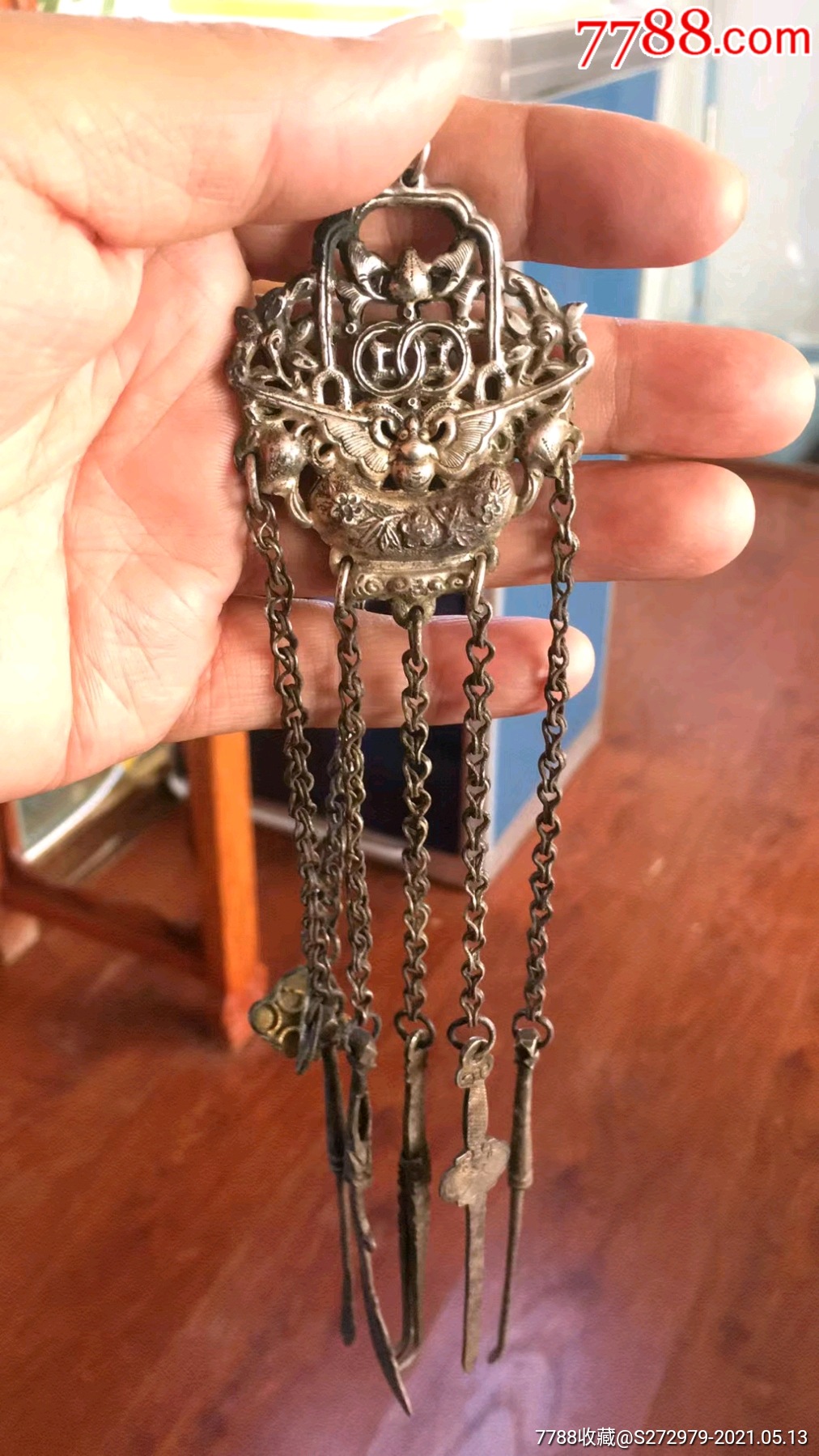 清代银五饰儿压襟儿