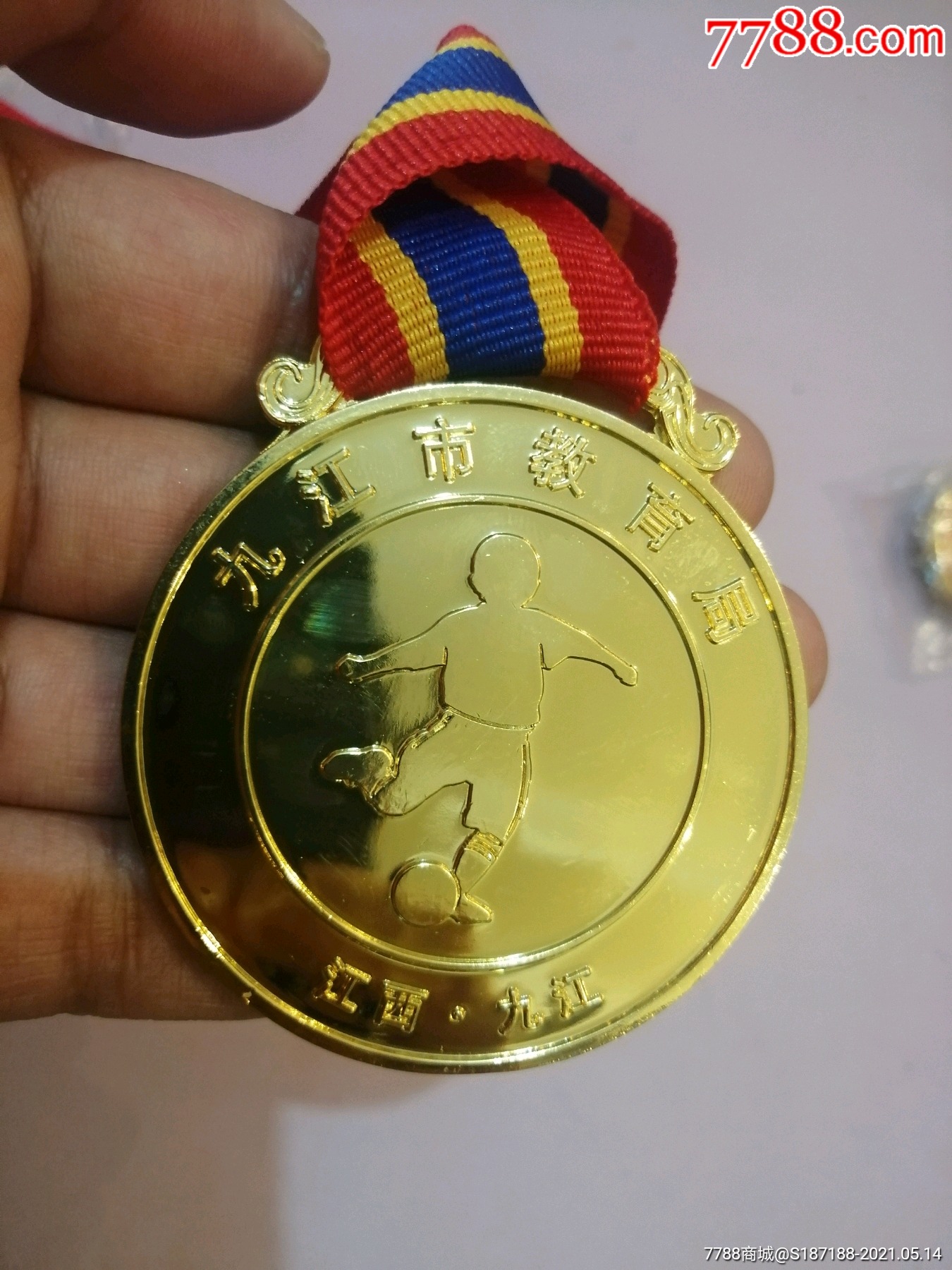 学校足球联赛纪念章