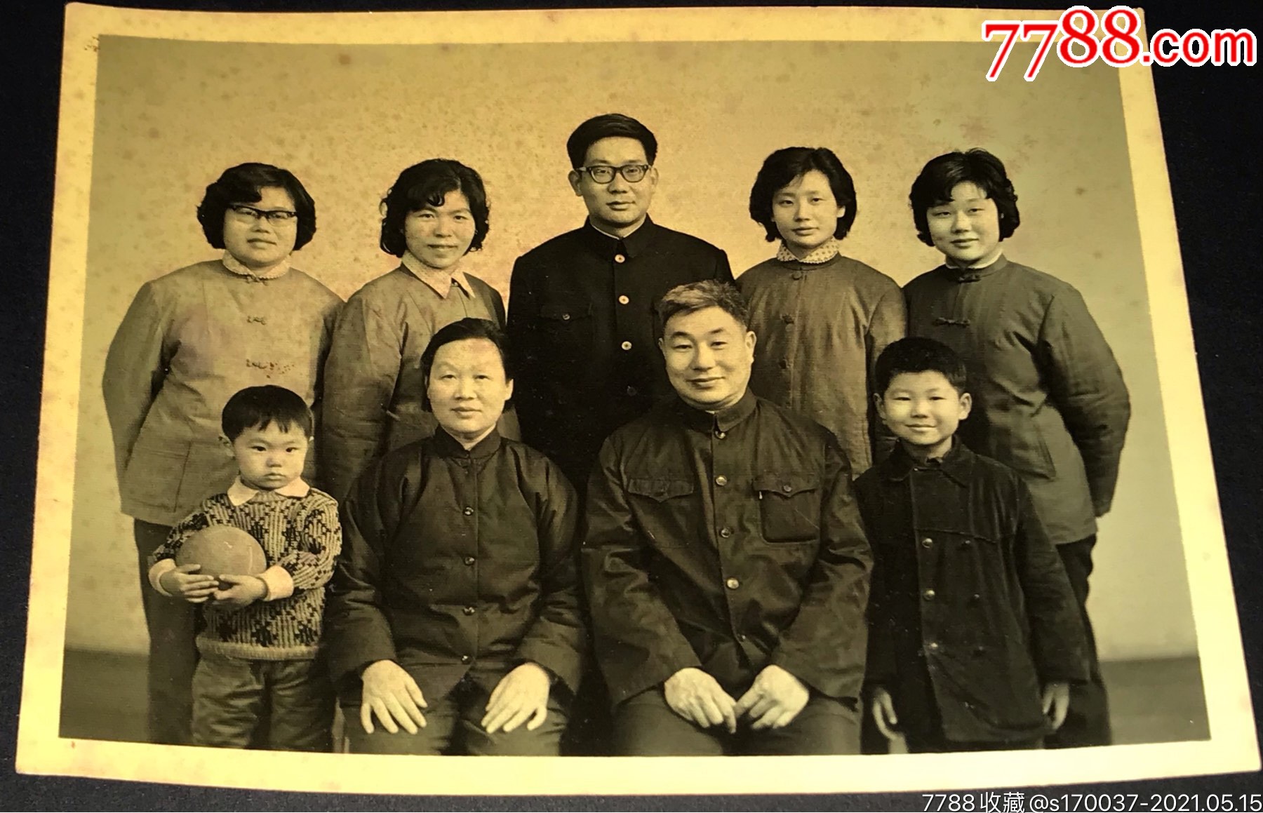 家庭合影-价格:40元-se80204253-老照片-零售-7788收藏__收藏热线