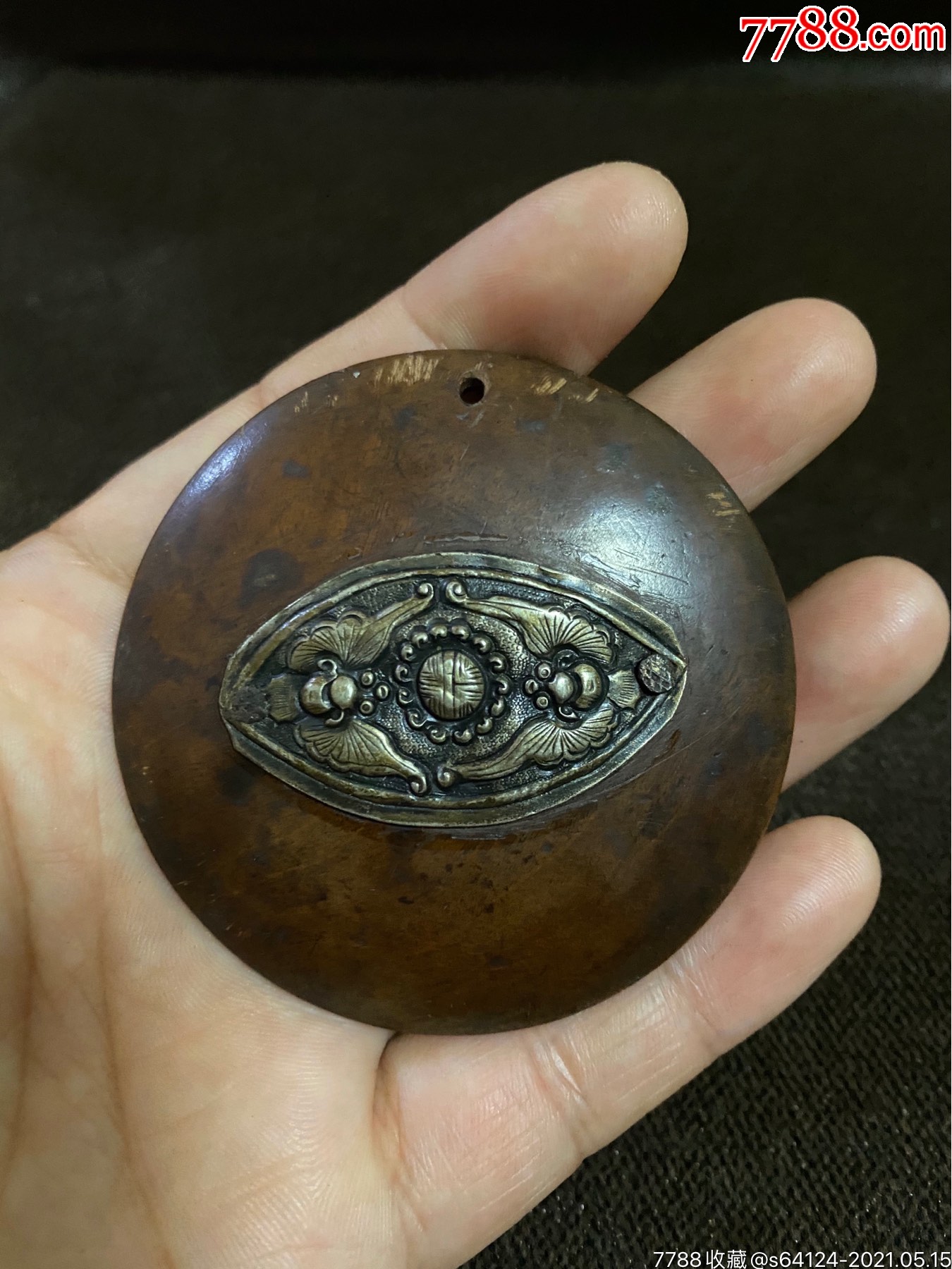 黄杨木镶银老件