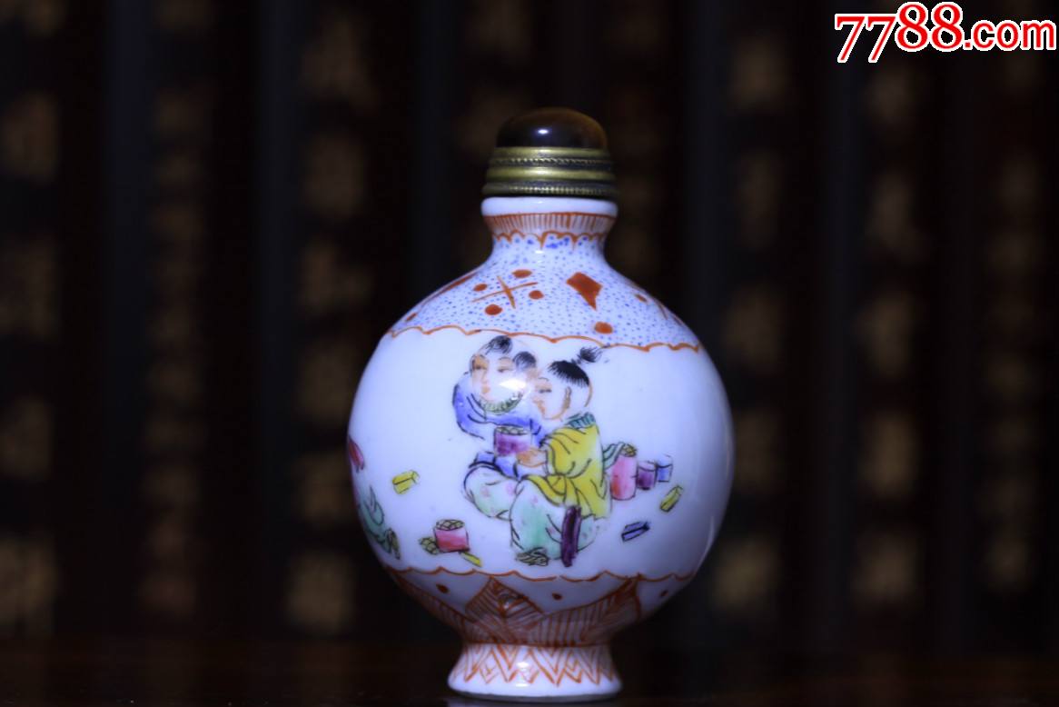 居仁堂促织图鼻烟壶