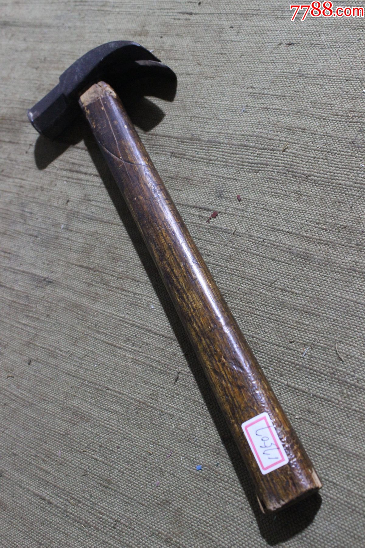 老工具羊角锤90