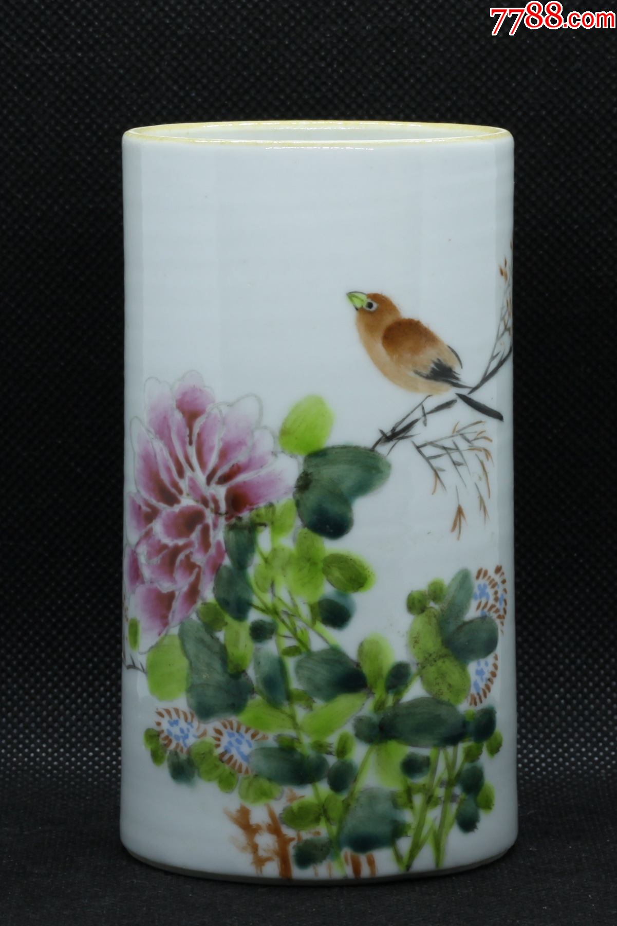 浅绛彩仙槎款花鸟笔筒