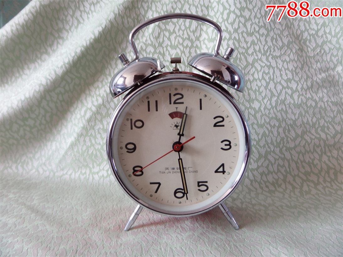 (古董)文革老闹钟闹表金鸡牌闹钟60年代闹钟(5)