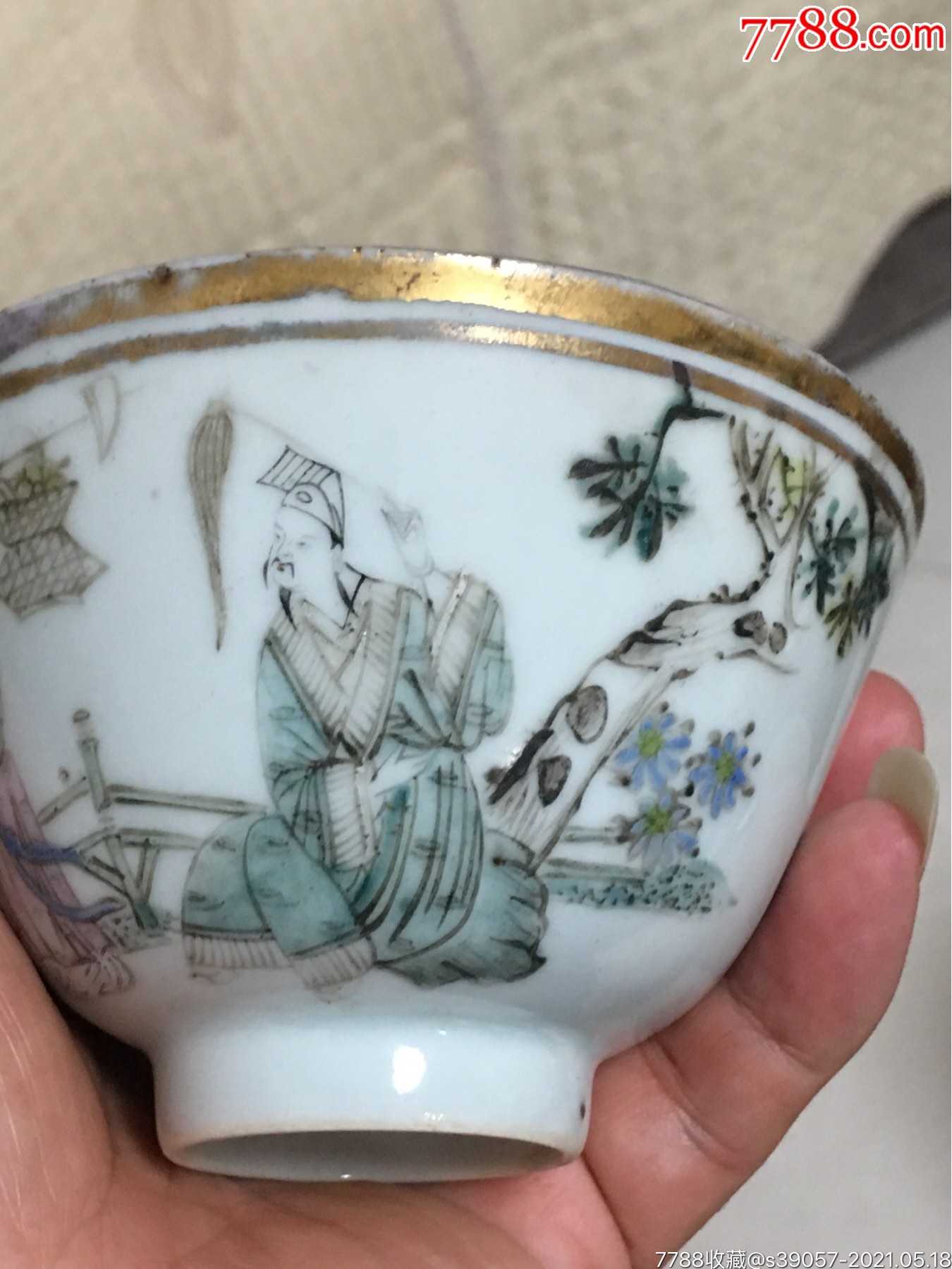 名家罗子林画倚栏观景小茶碗一只