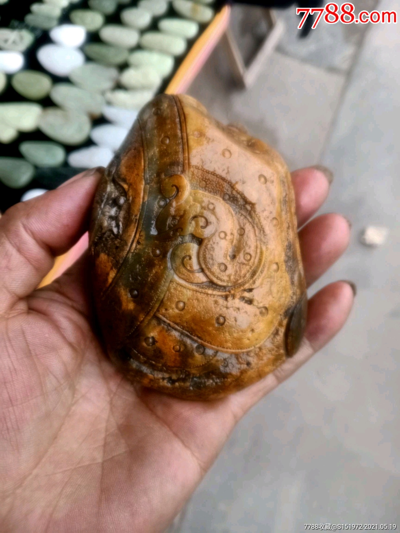 新疆和田玉籽料锦灰堆