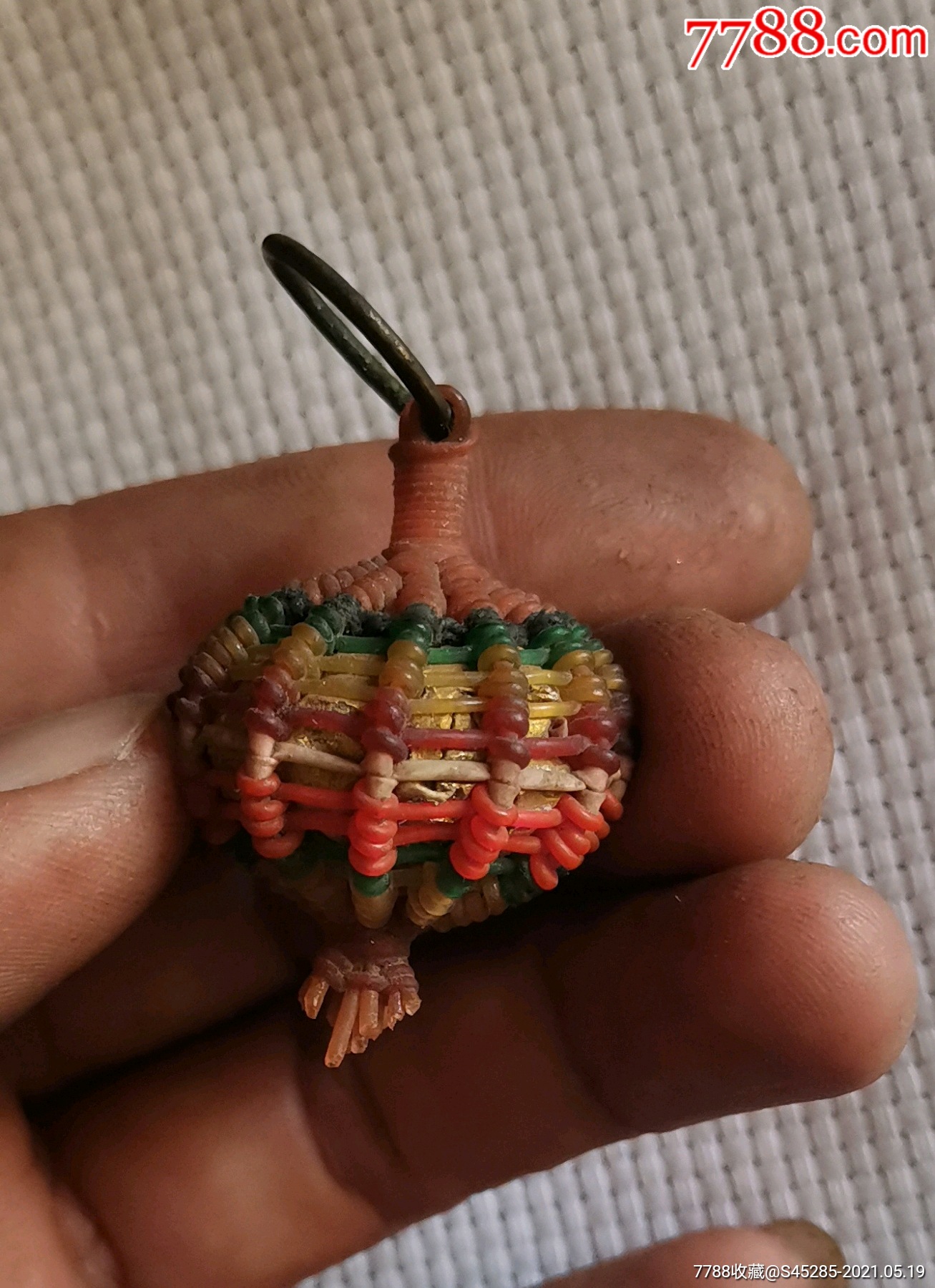 80年代(塑料绳编灯笼)(铁皮猫头鹰)