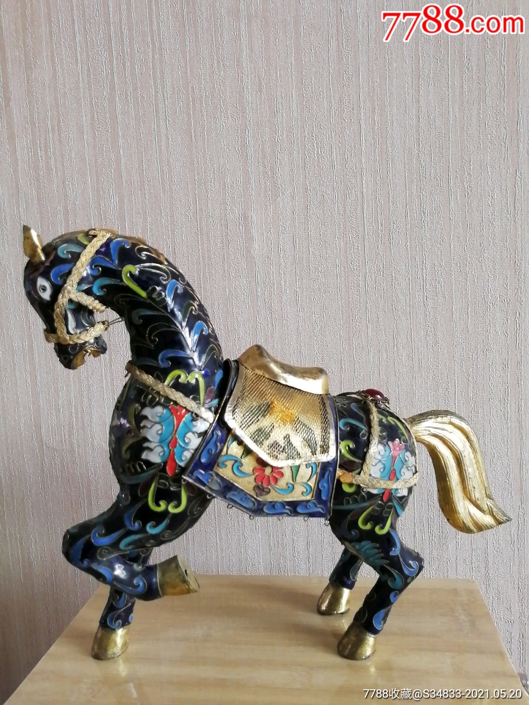 景泰蓝奔马摆件