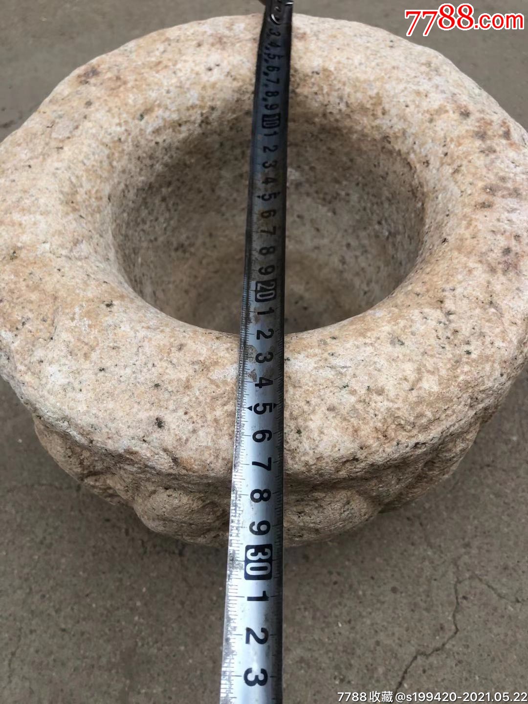 清代青石捣米缸雕刻精湛保存完好收藏品