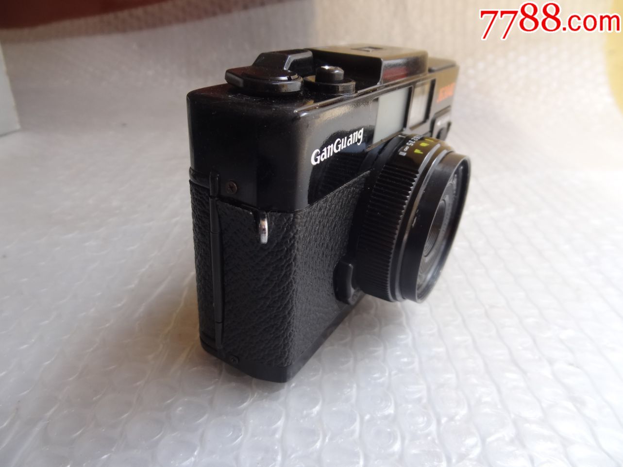 90年代甘肃光学仪器厂出品的甘光牌jg304d型135旁轴胶片相机