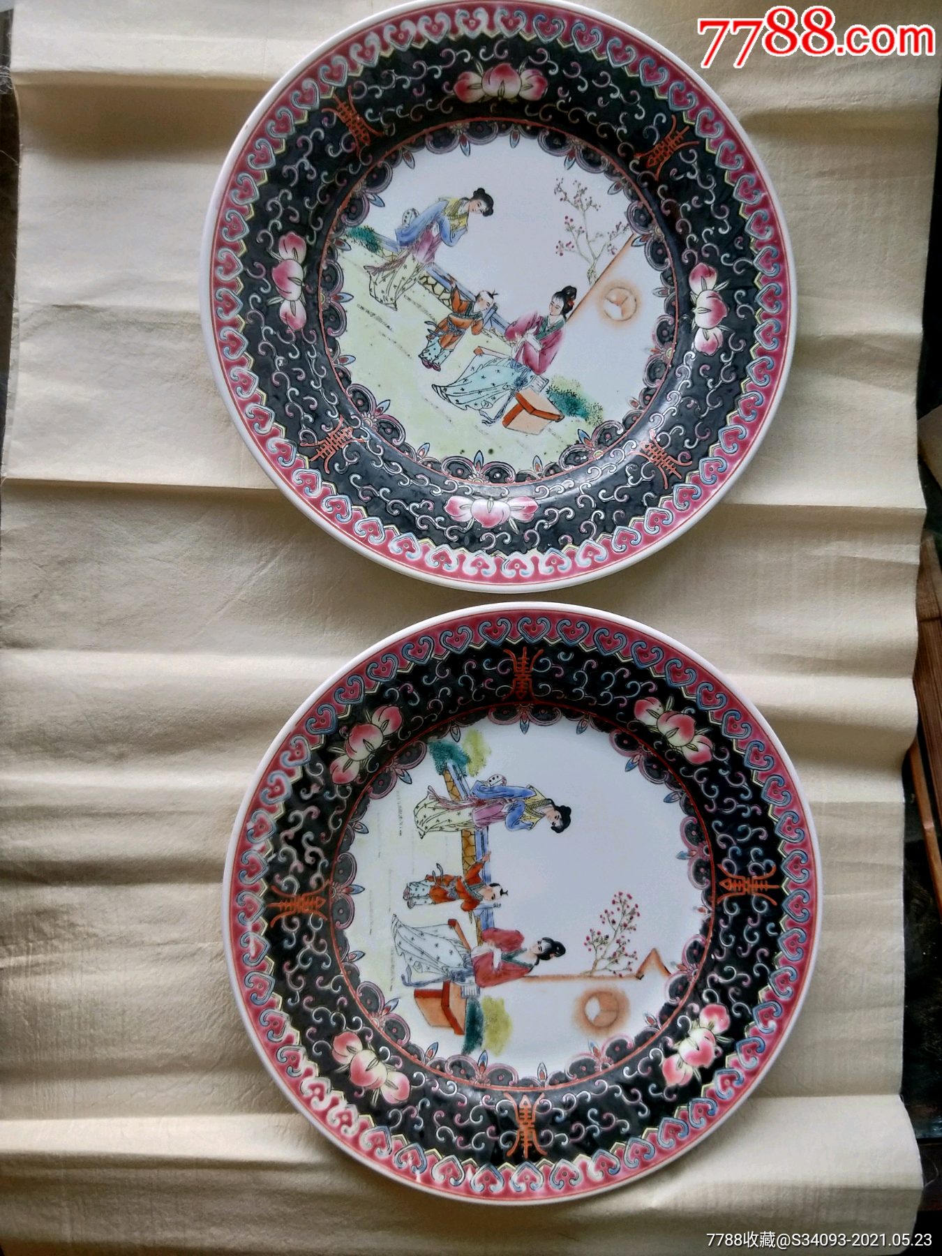彩绘人物瓷盘两个