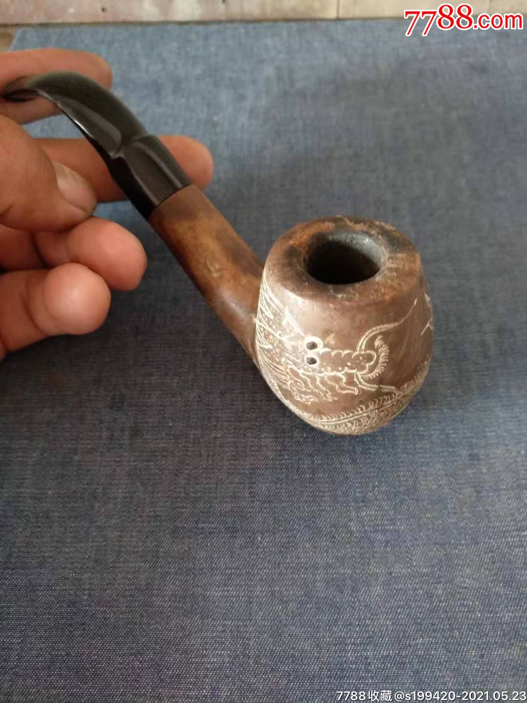 民国时期黄杨木老烟袋.全品带雕工.