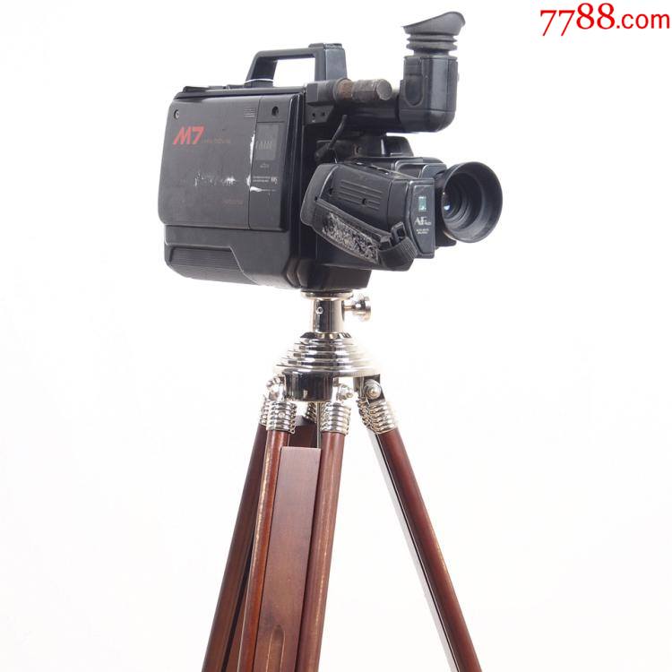 二手90年代老式摄影机vhsm7摄像机实木三脚架电影道具装饰摆件
