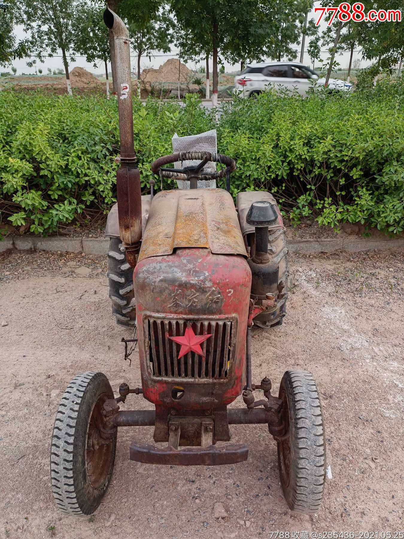 在佳木斯收来的60年代东方红第代轮式拖拉机产地河南洛阳马力12年代