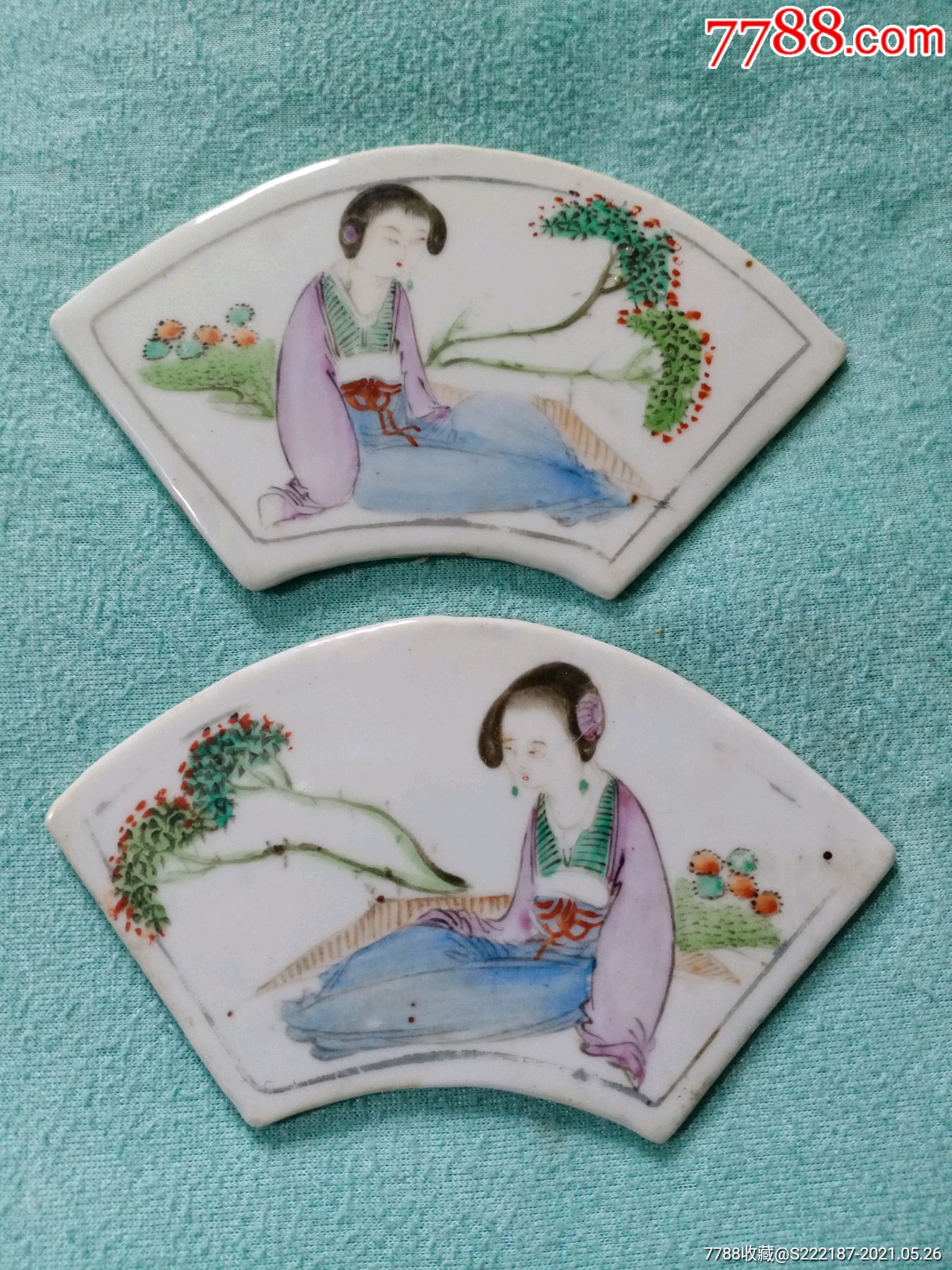 民国粉彩仕女图纹瓷板一对