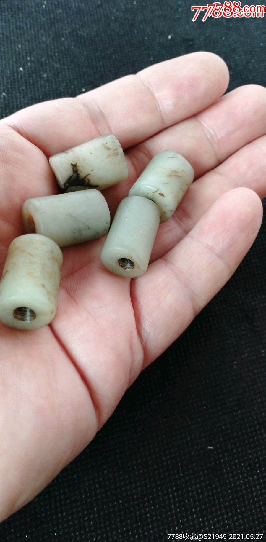 清代老和田白玉管珠五颗