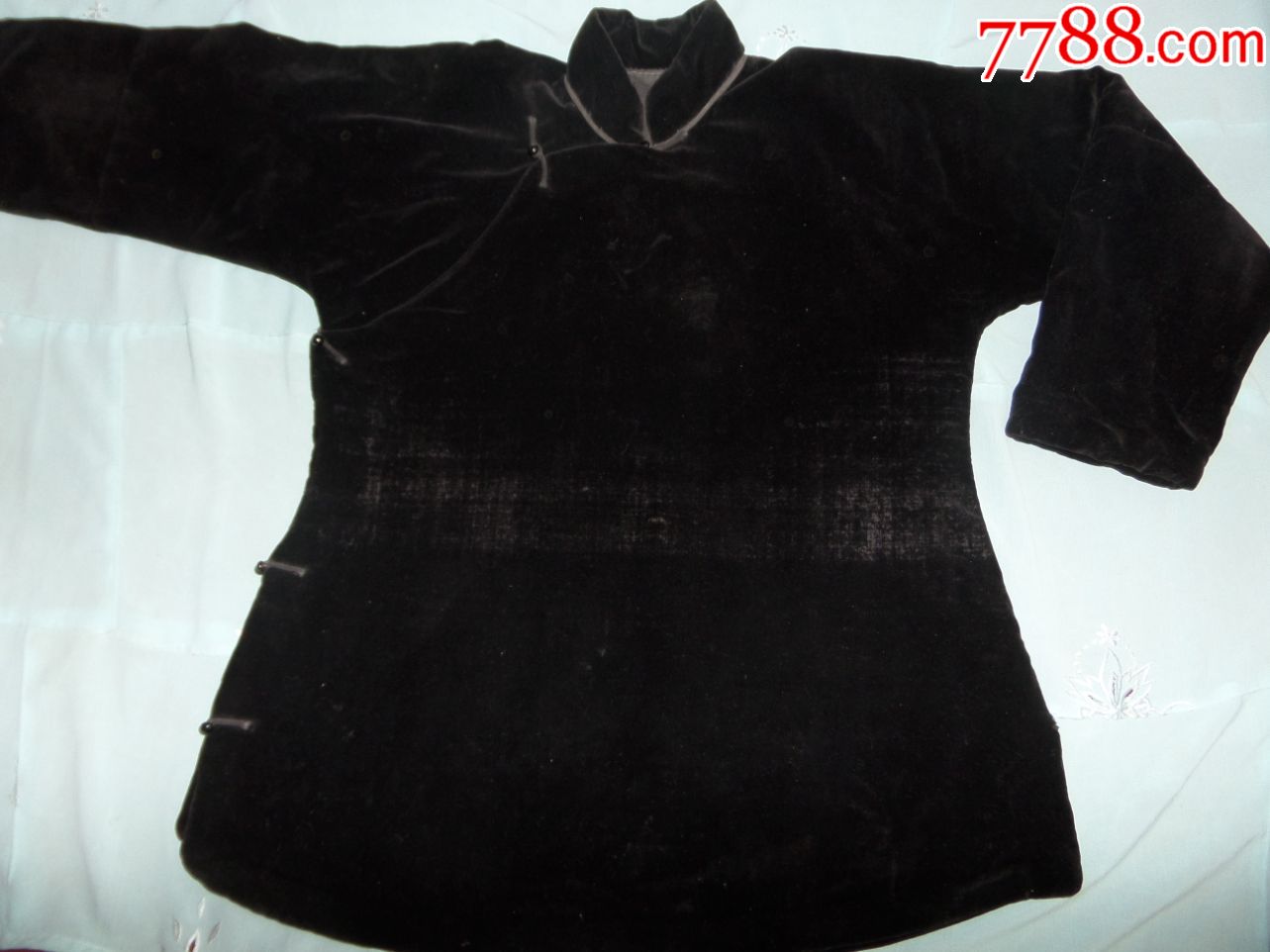 老衣服6,70年代黑色平绒琉璃扣大襟偏襟上衣【449】