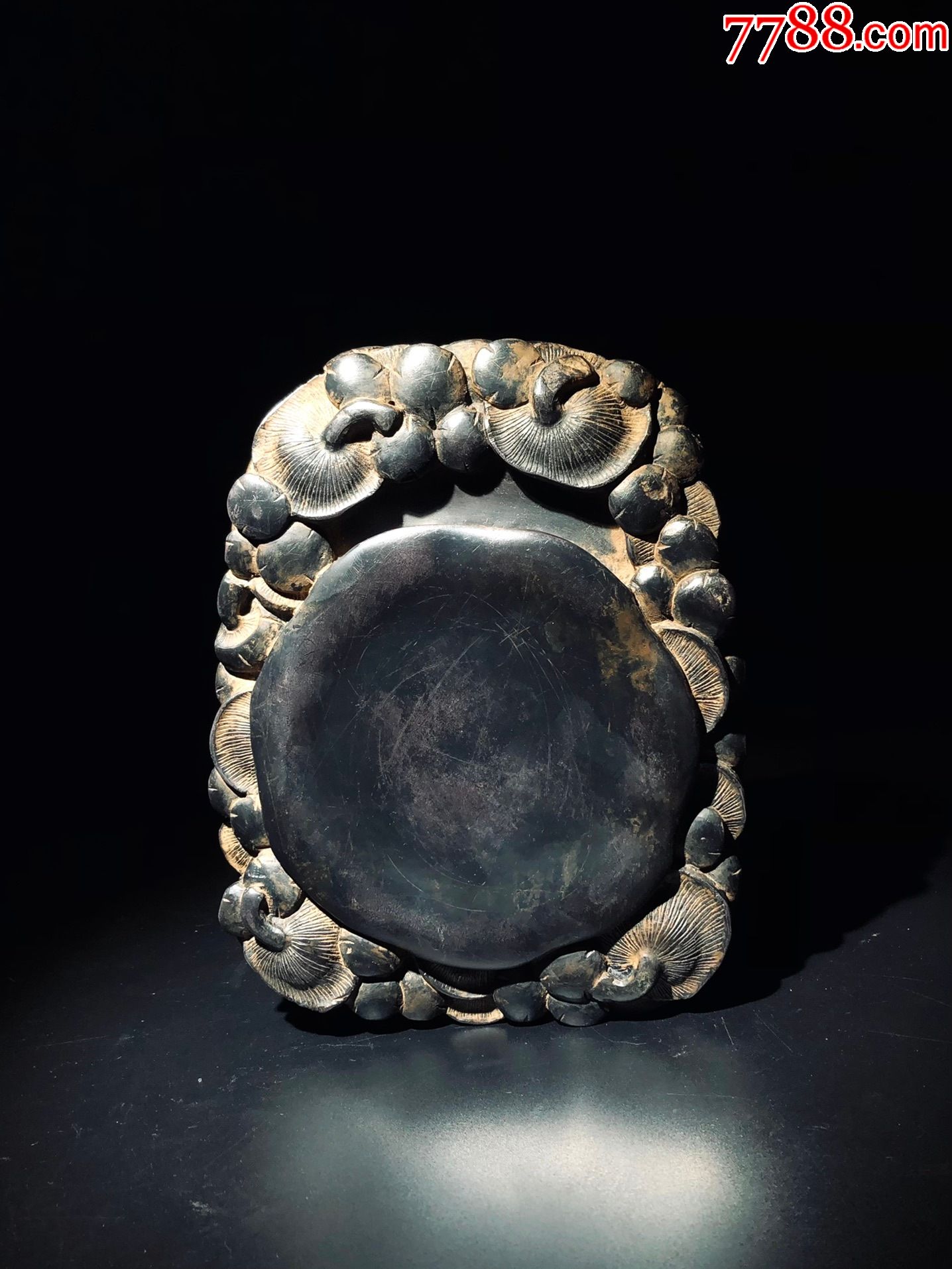 端砚,蘑菇形,雕刻精细逼真惟妙惟肖