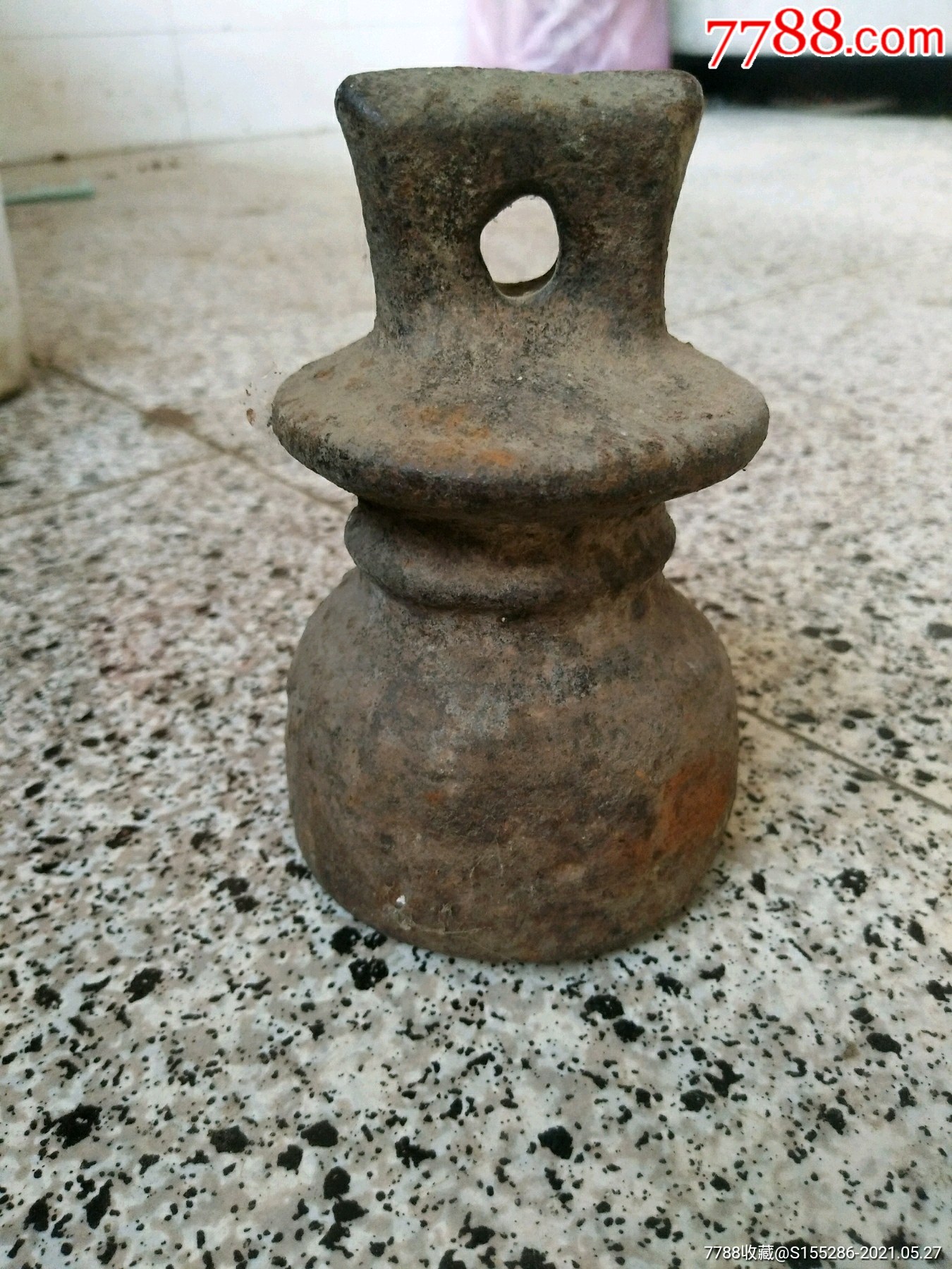 老葫芦形铁秤砣品相如图重3斤8两包老包真