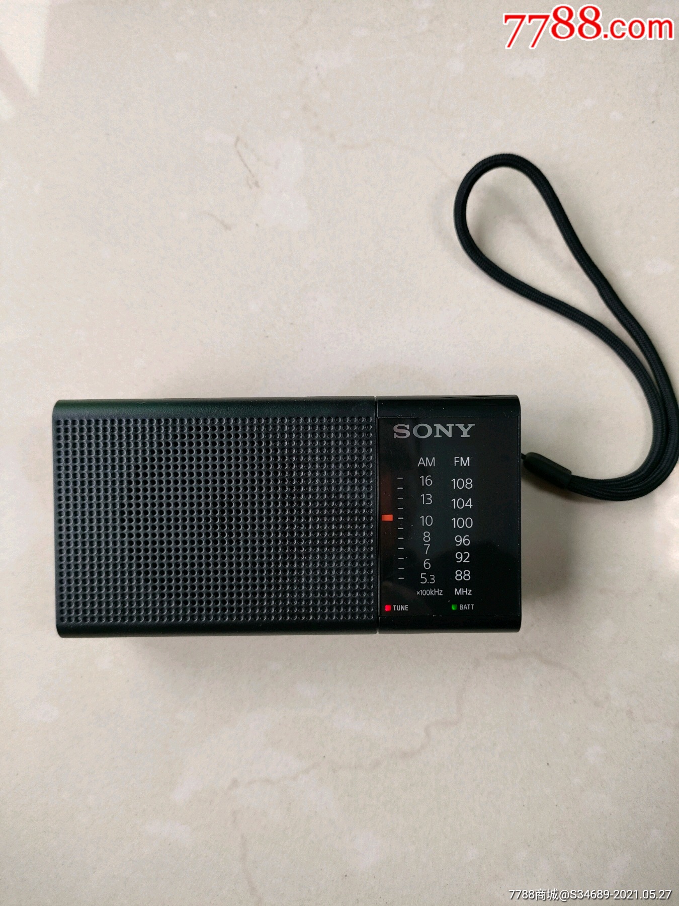 索尼袖珍旅行收音机