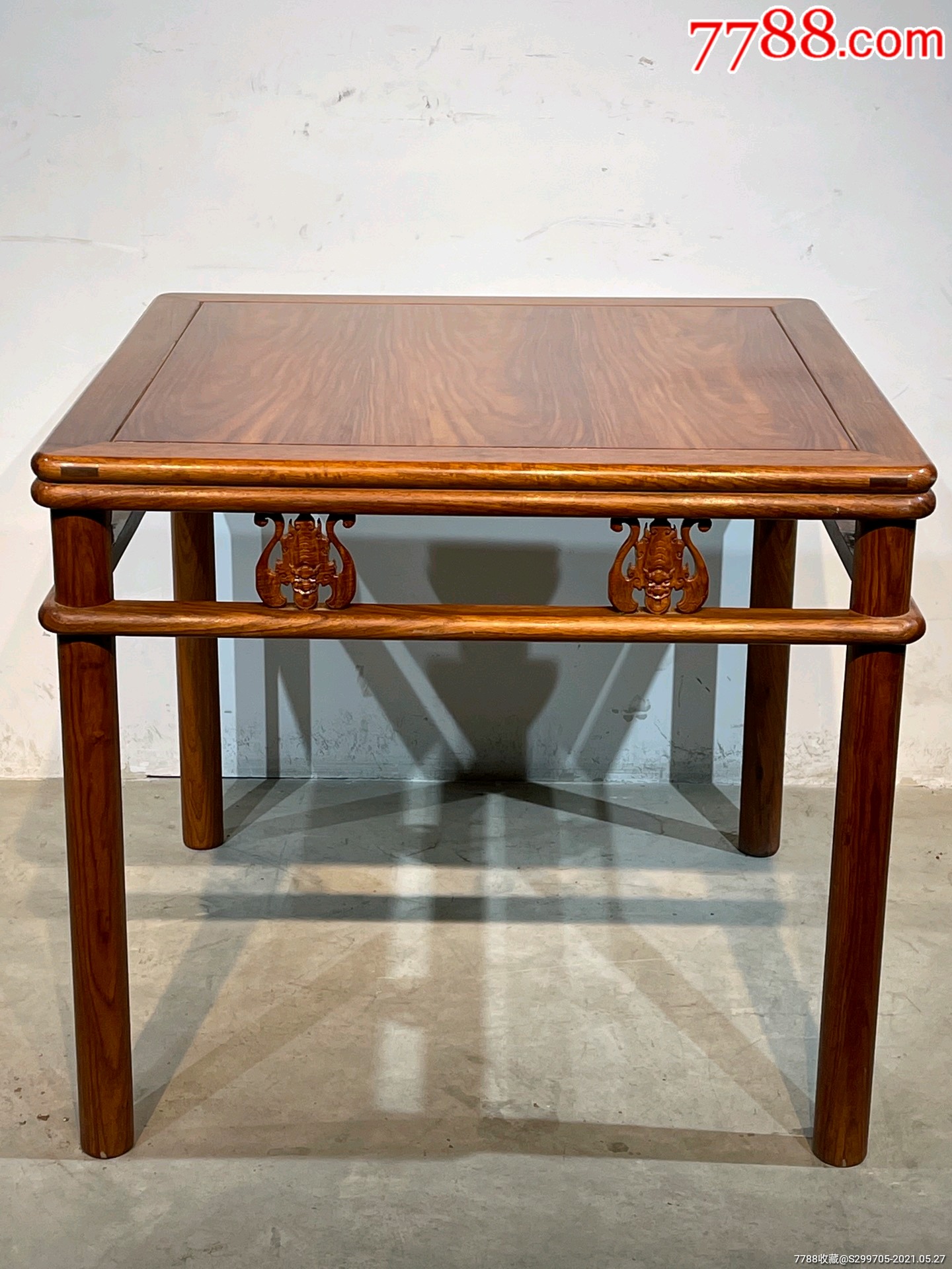 黄花梨桌椅五件套,老料新工,纹理清晰,全品无松动