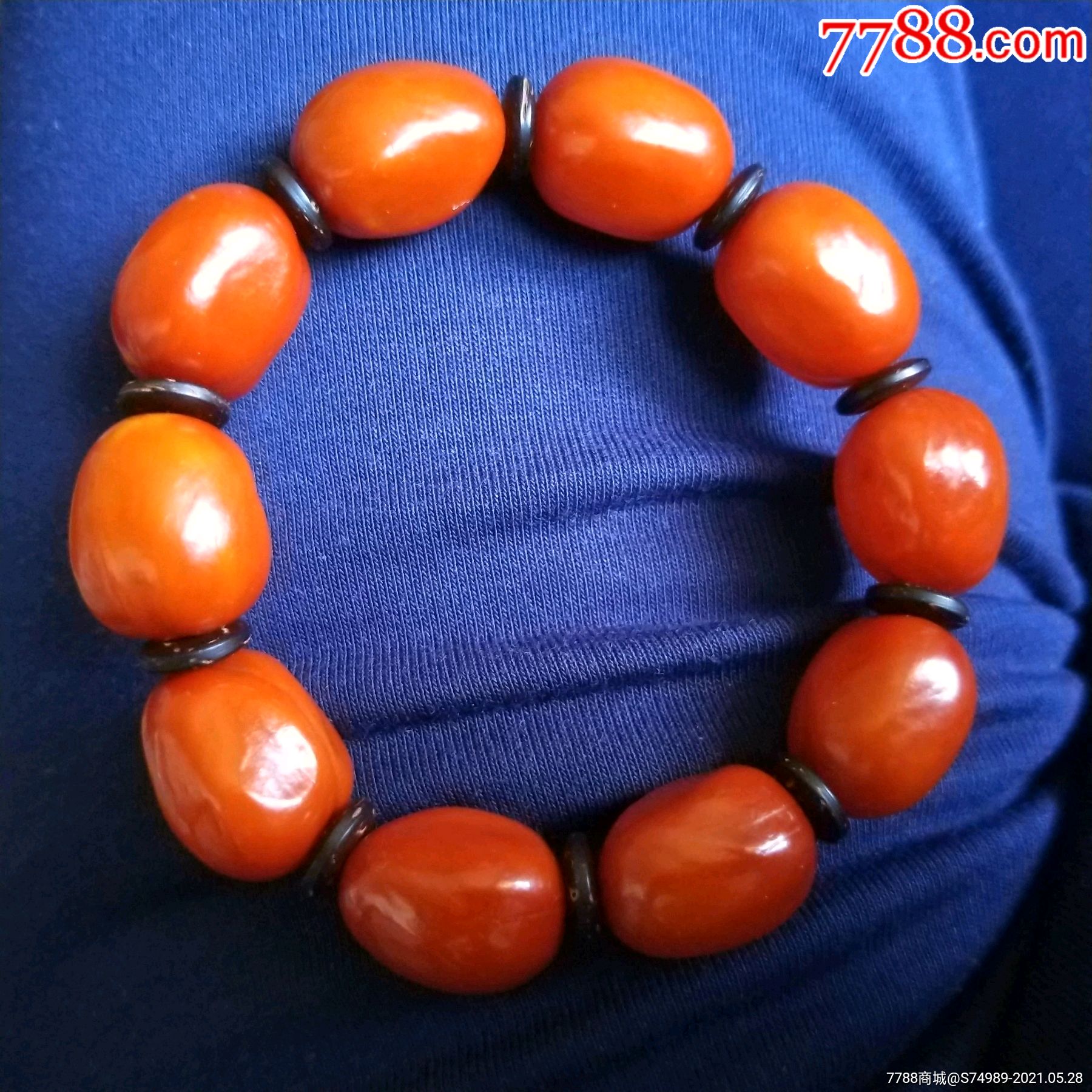 蜜蜡果手串包浆圆润