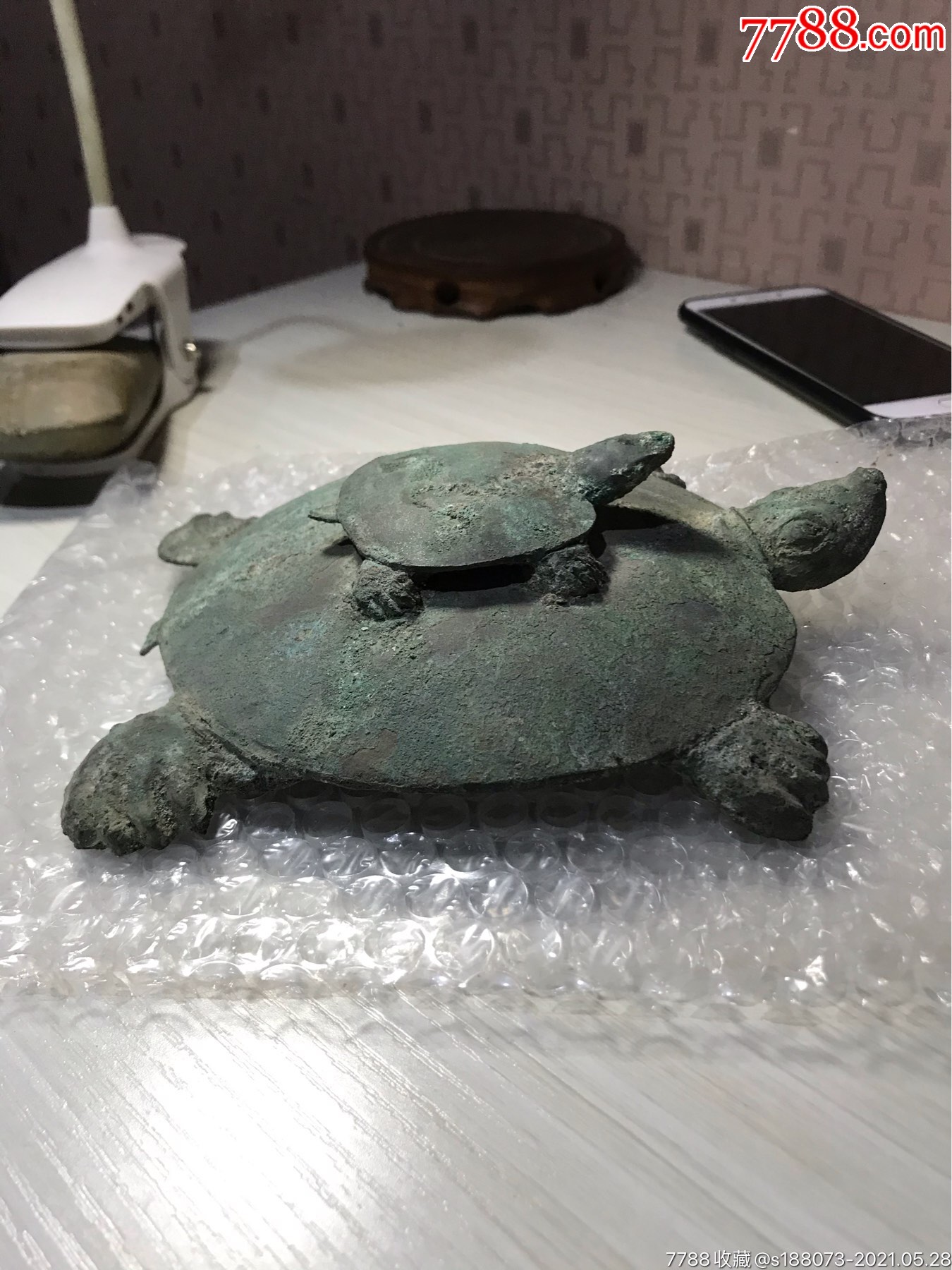 战汉时期～青铜乌龟大型子母龟
