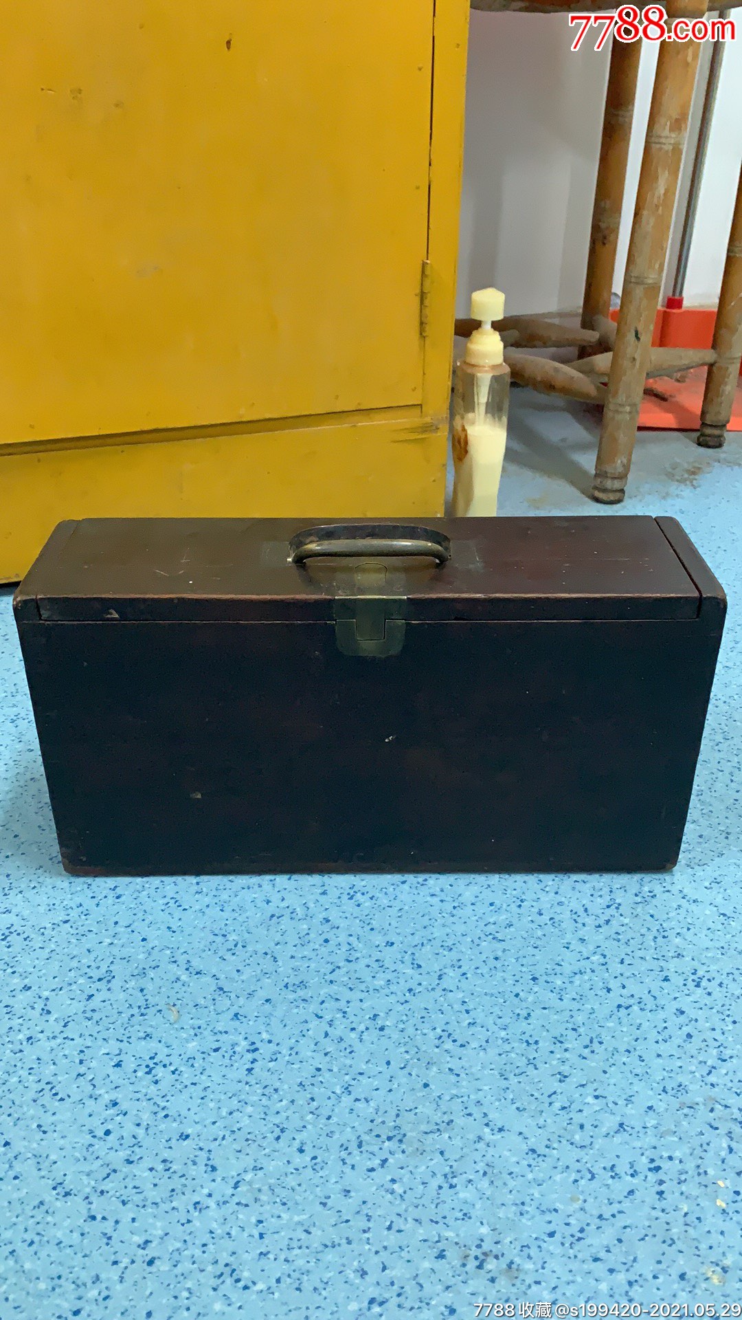 民国时期楠木文件手提箱.做工精致,完好无损,老铜件,收藏使用具佳._木