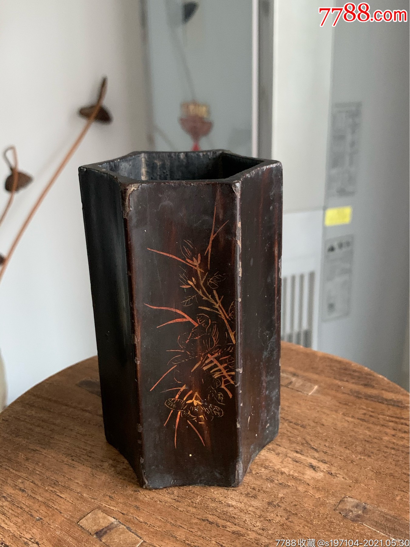 清末民国老木大漆笔筒