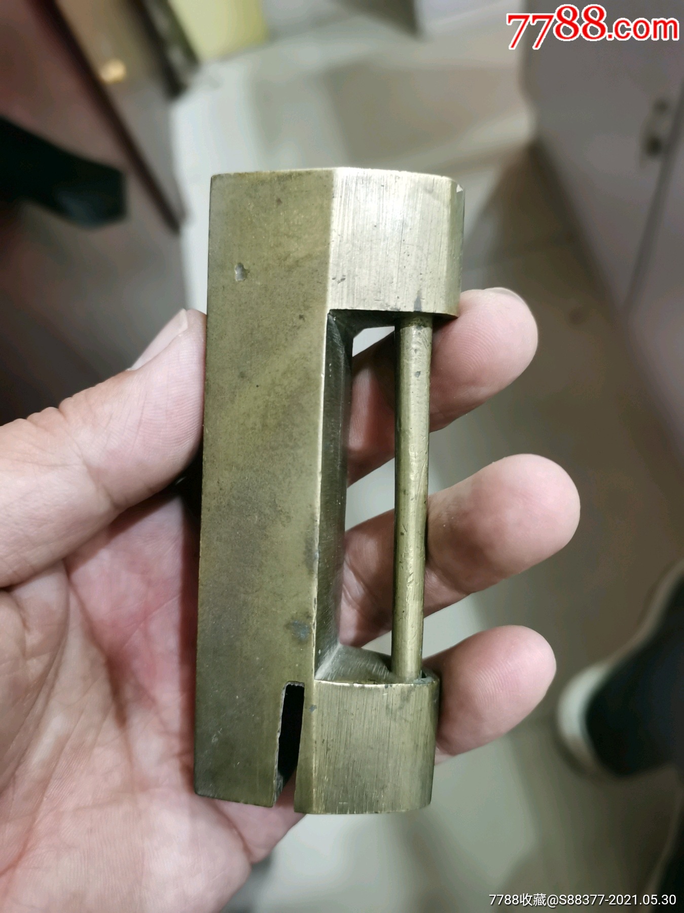 包浆和品相尚好的大铜锁-价格:150元-se80514353-铜锁/铜钥匙-零售-77