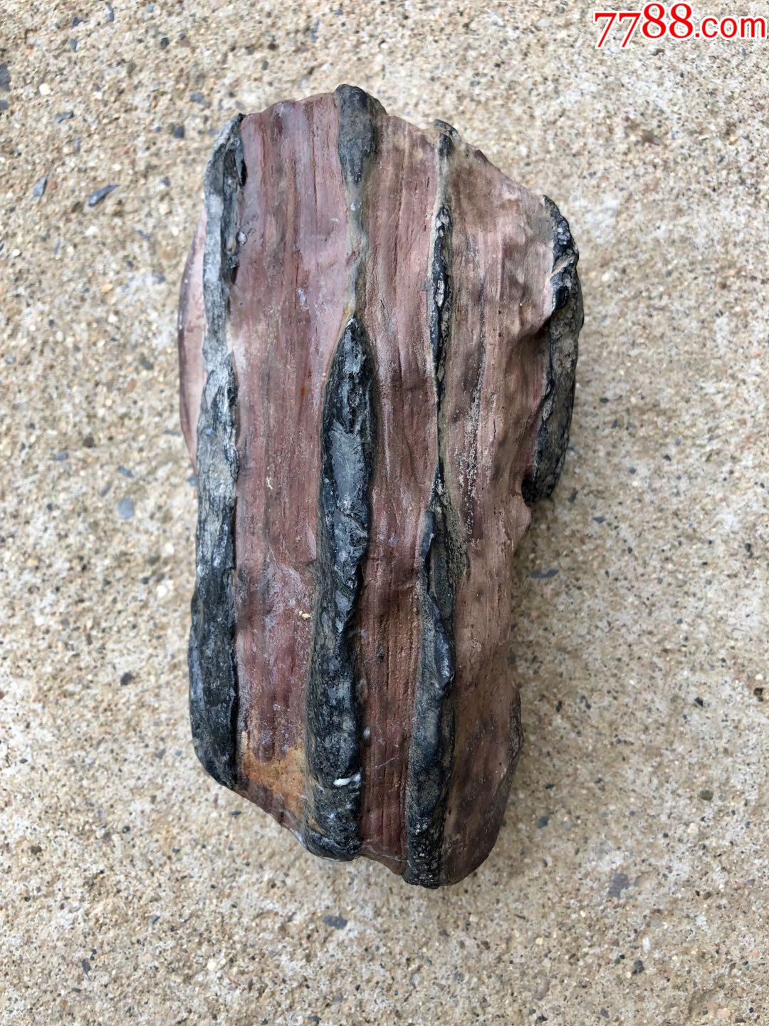 木纹奇石