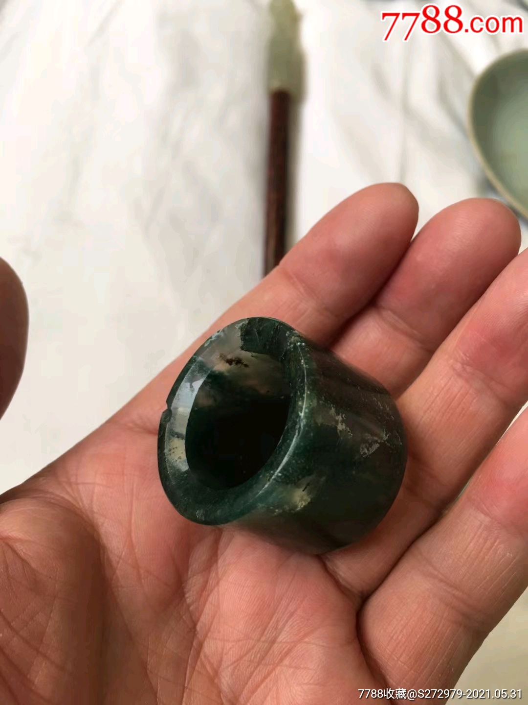 清代水草玛瑙扳指