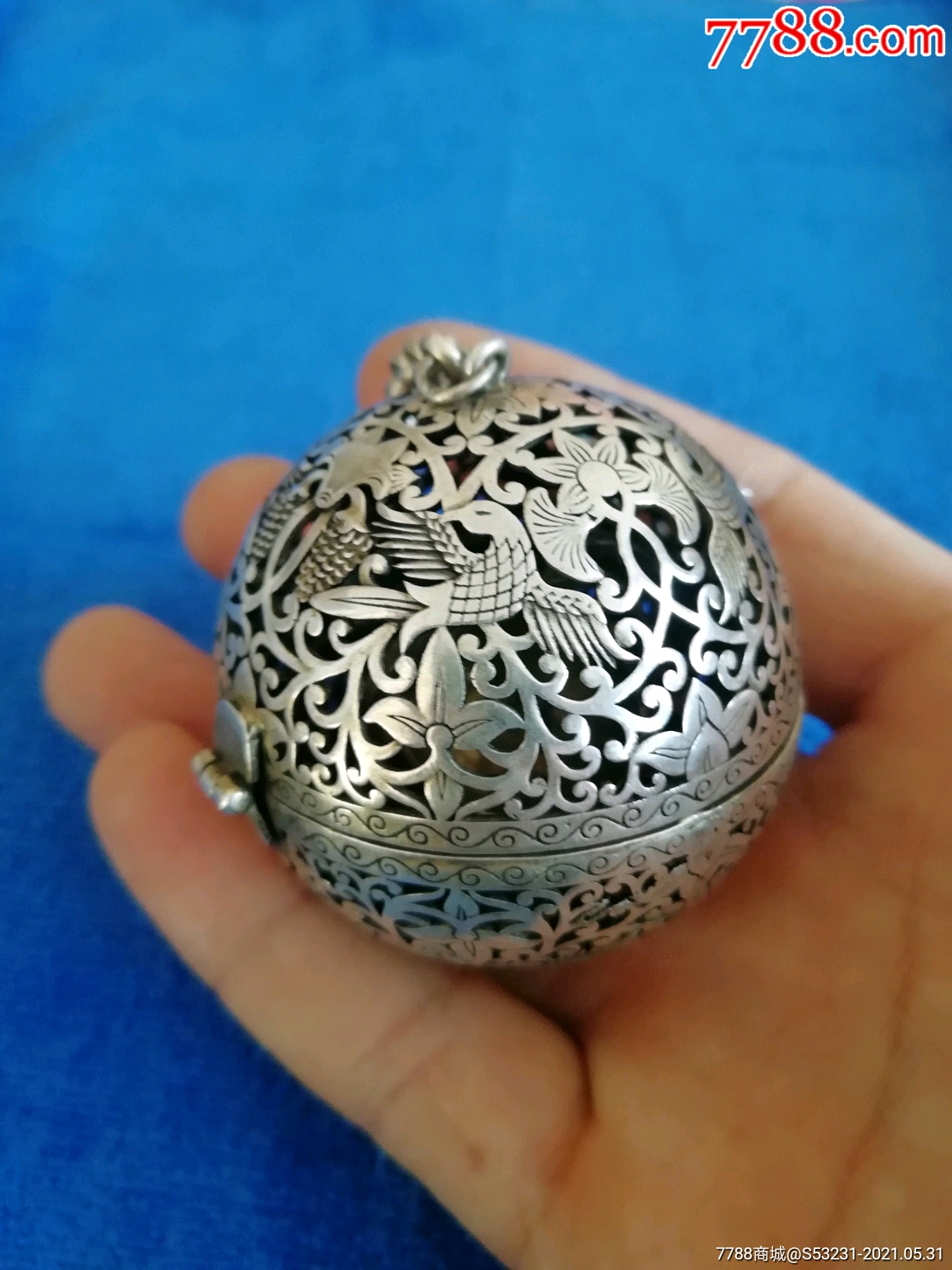 完好的鎏银香囊