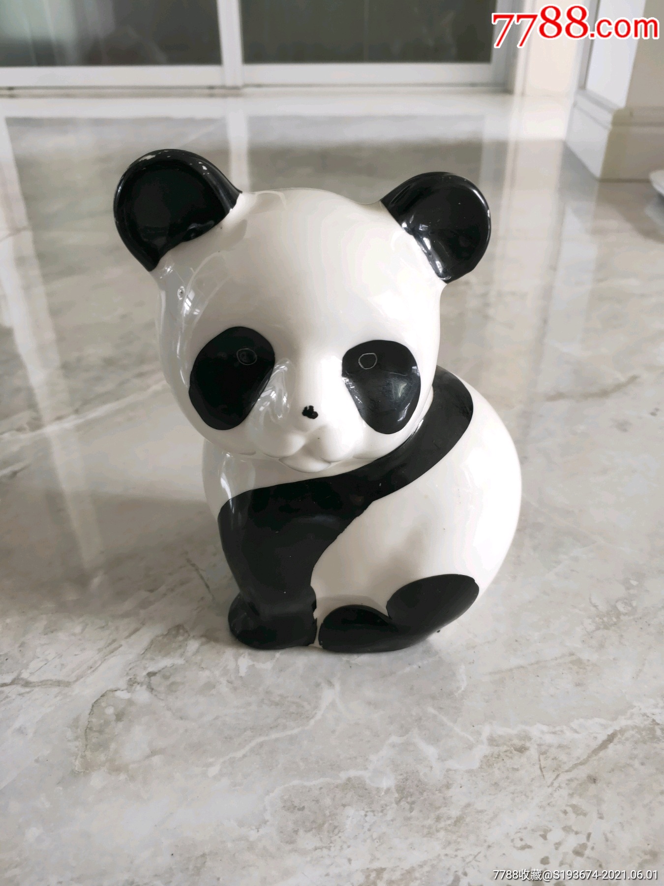 熊猫摆件