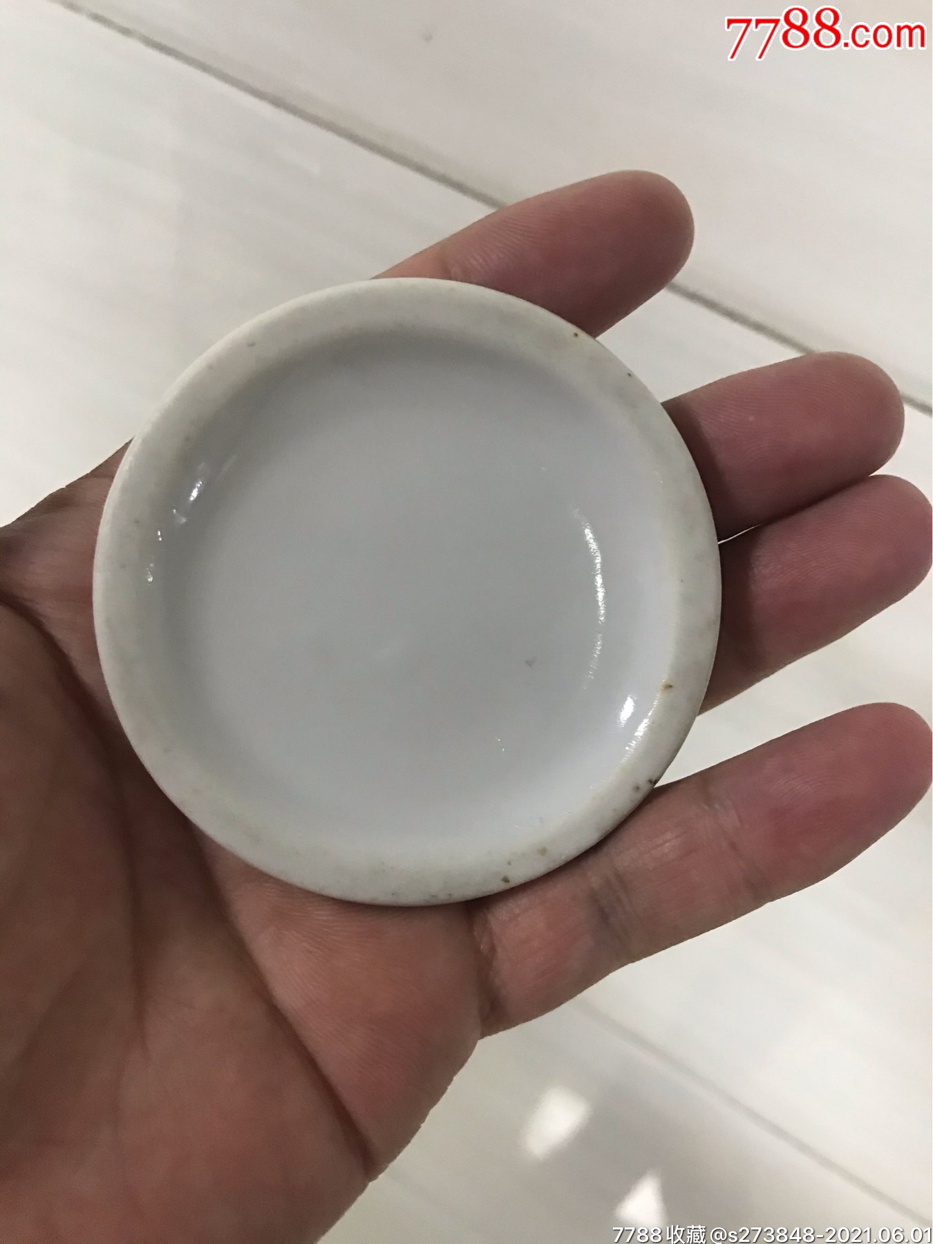 清末民国德化白瓷小笔舔