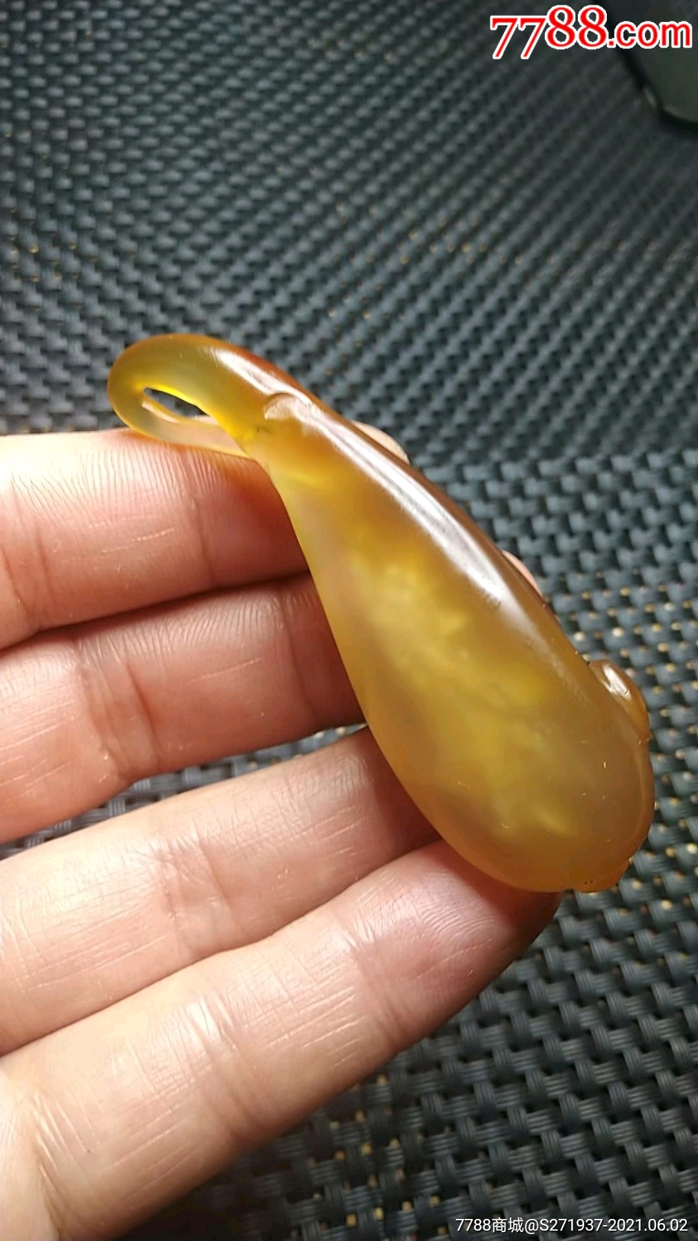 精美上等江河玛瑙精雕福运连连福袋挂件