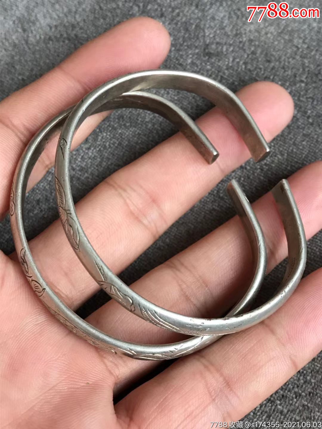 5品99清代精美银手镯￥2,2007品99民国天津款银镯￥6,0009品99