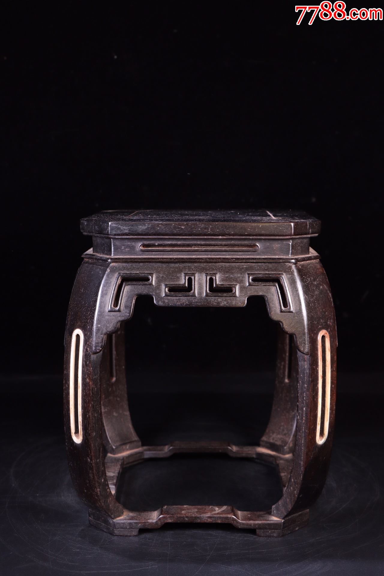 老紫檀木雕花座