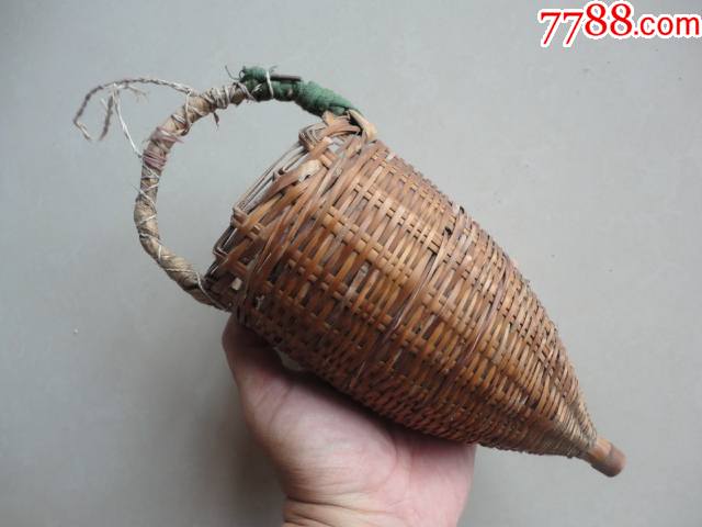 民国手工编制竹篮筷子笼