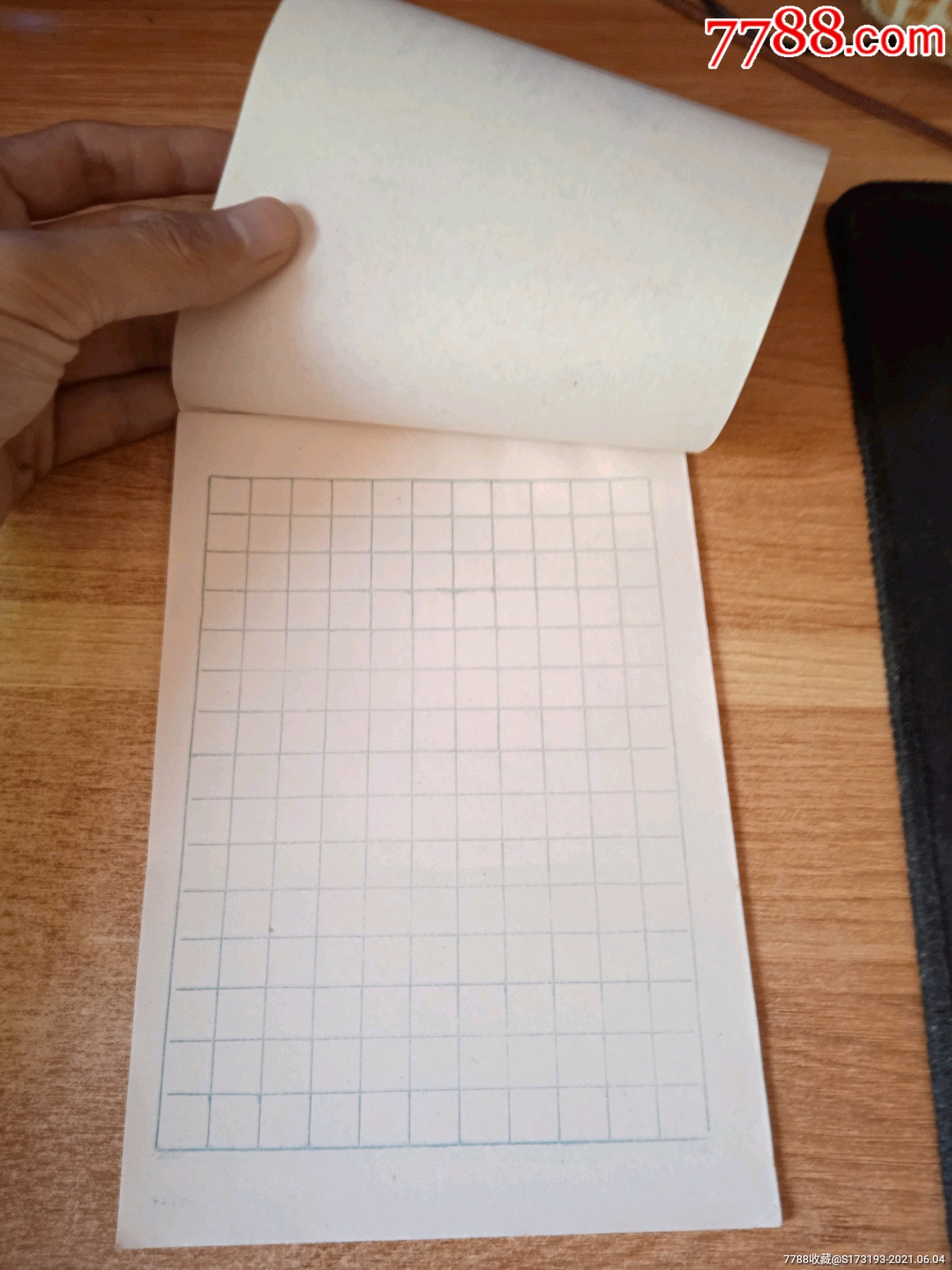 90年代小楷本一本有些小折痕压痕小污渍等岁月痕迹瑕疵详见图