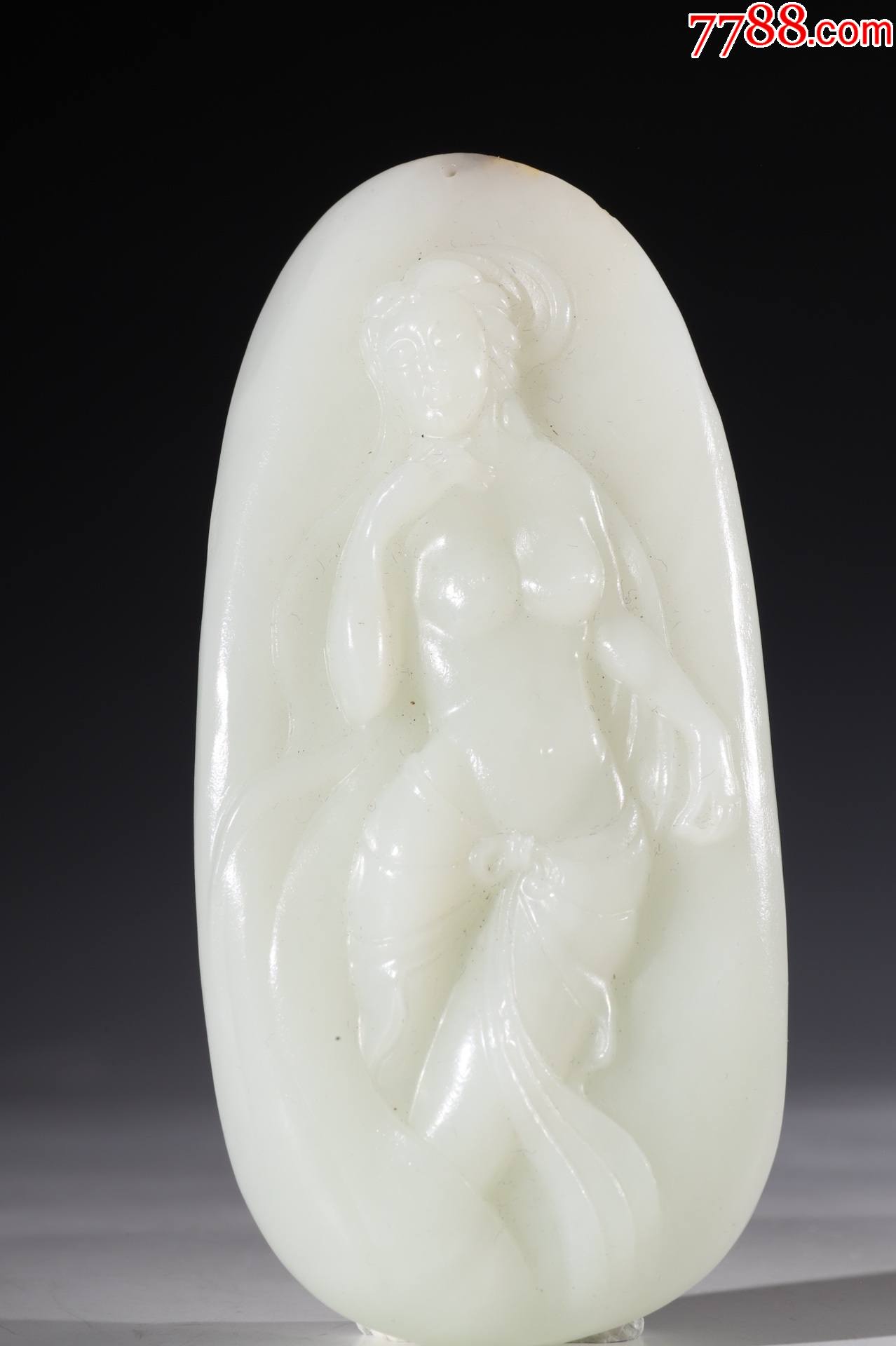 和田玉贵妃出浴把件