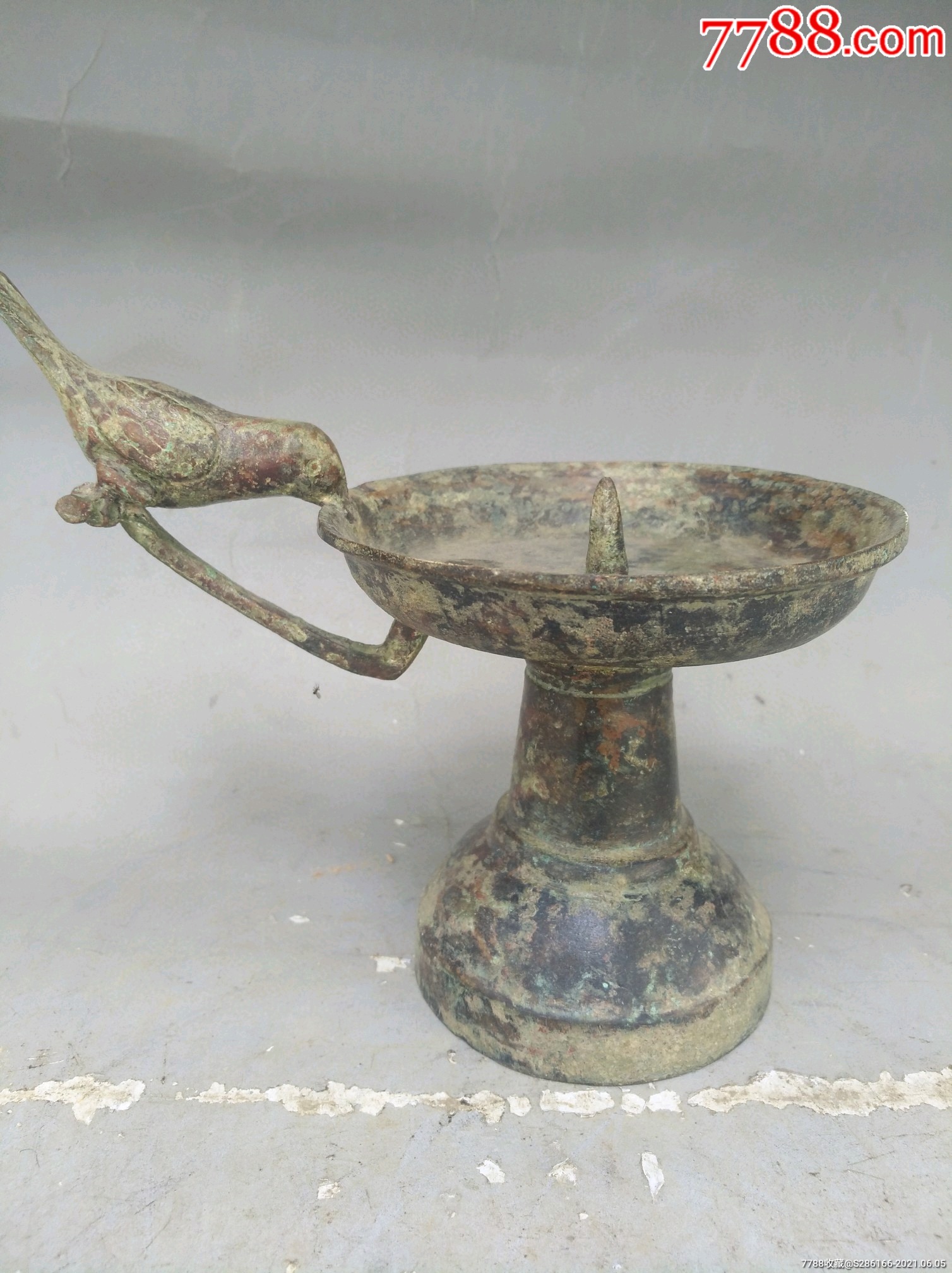 青铜小喜鸟灯台,不议价