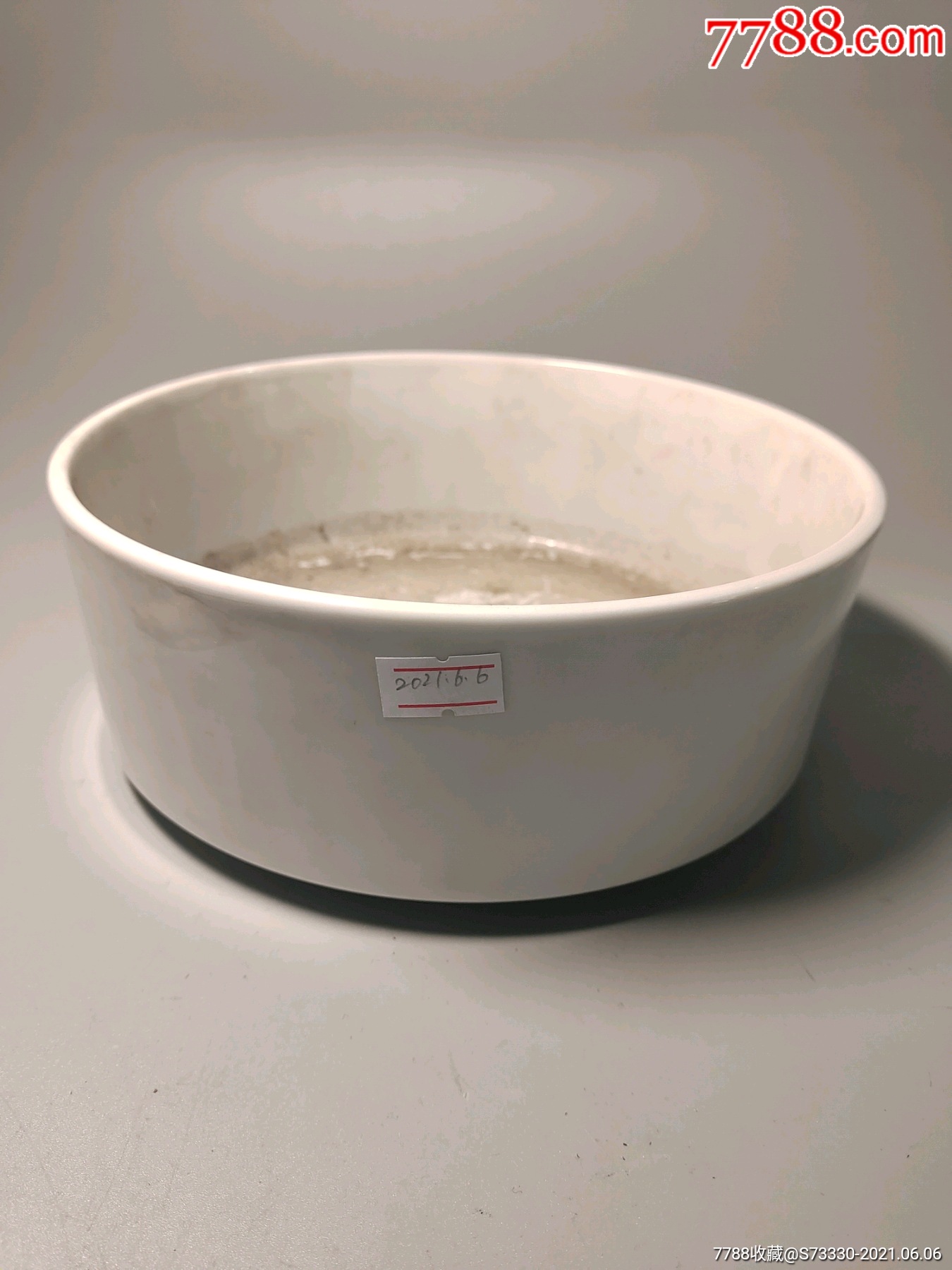 80年代,白瓷盆一只,可养花