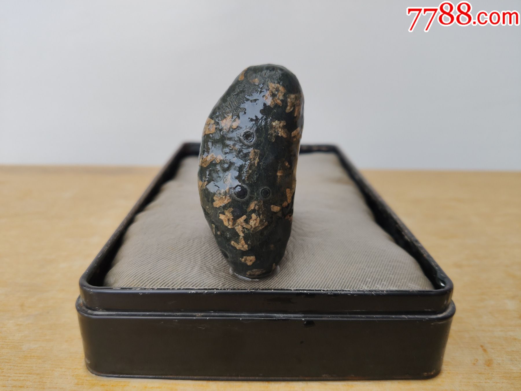 新进洛阳雪花石原石2179小鱼儿手把件自然包浆花型好石型好磁性强