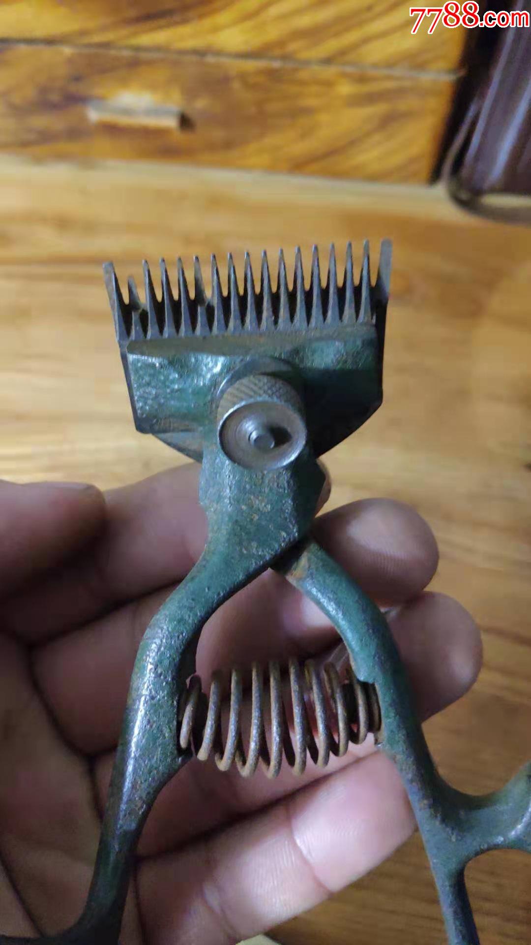 民国时期新中华牌老式理发老工具手推子理发工具