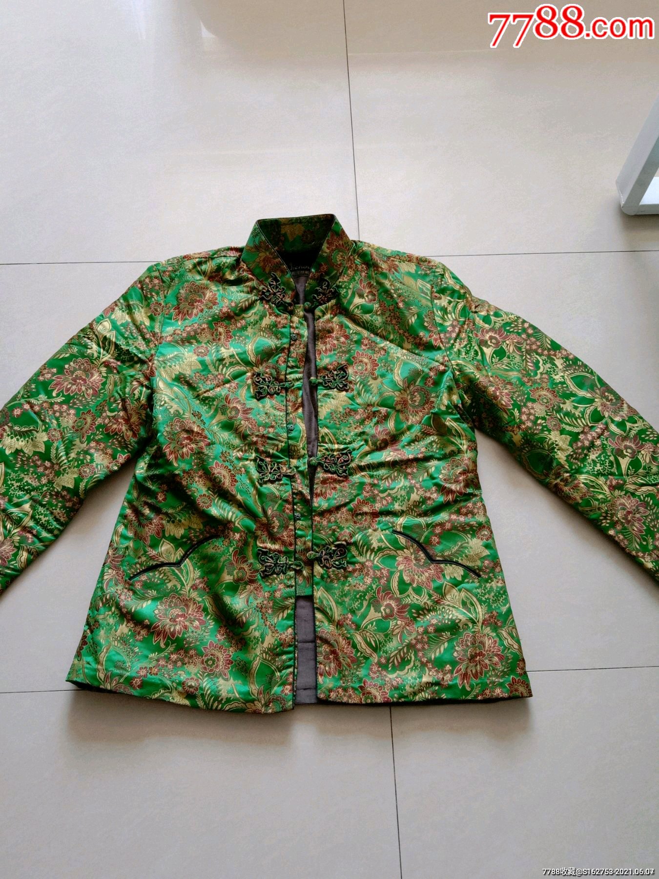 旧花棉袄一件-其他服饰-7788烟酒茶牌