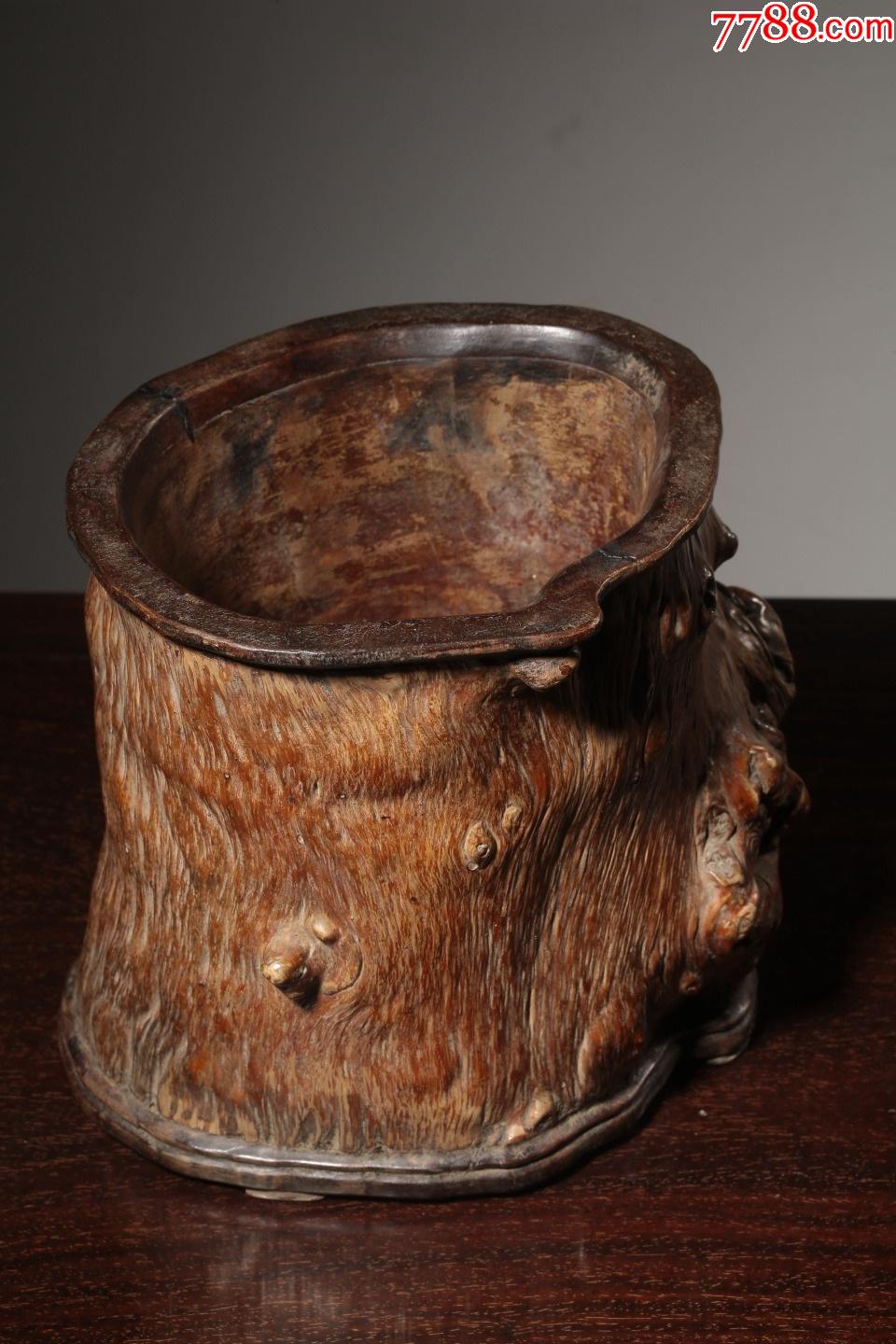 瘿木随形文房笔筒