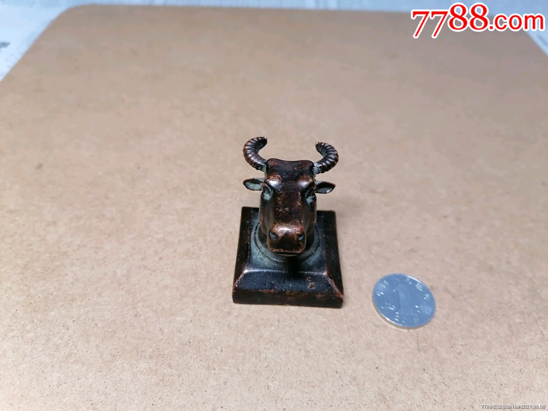 牛首铜印章