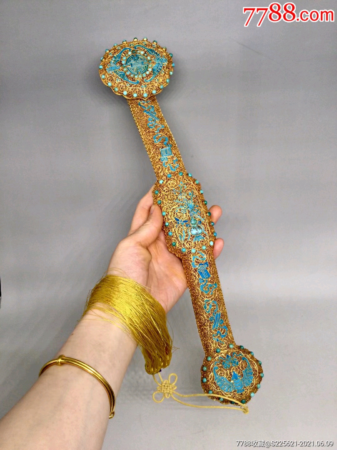 宫廷式纯银鎏金花丝镶嵌松石点翠福寿如意一柄